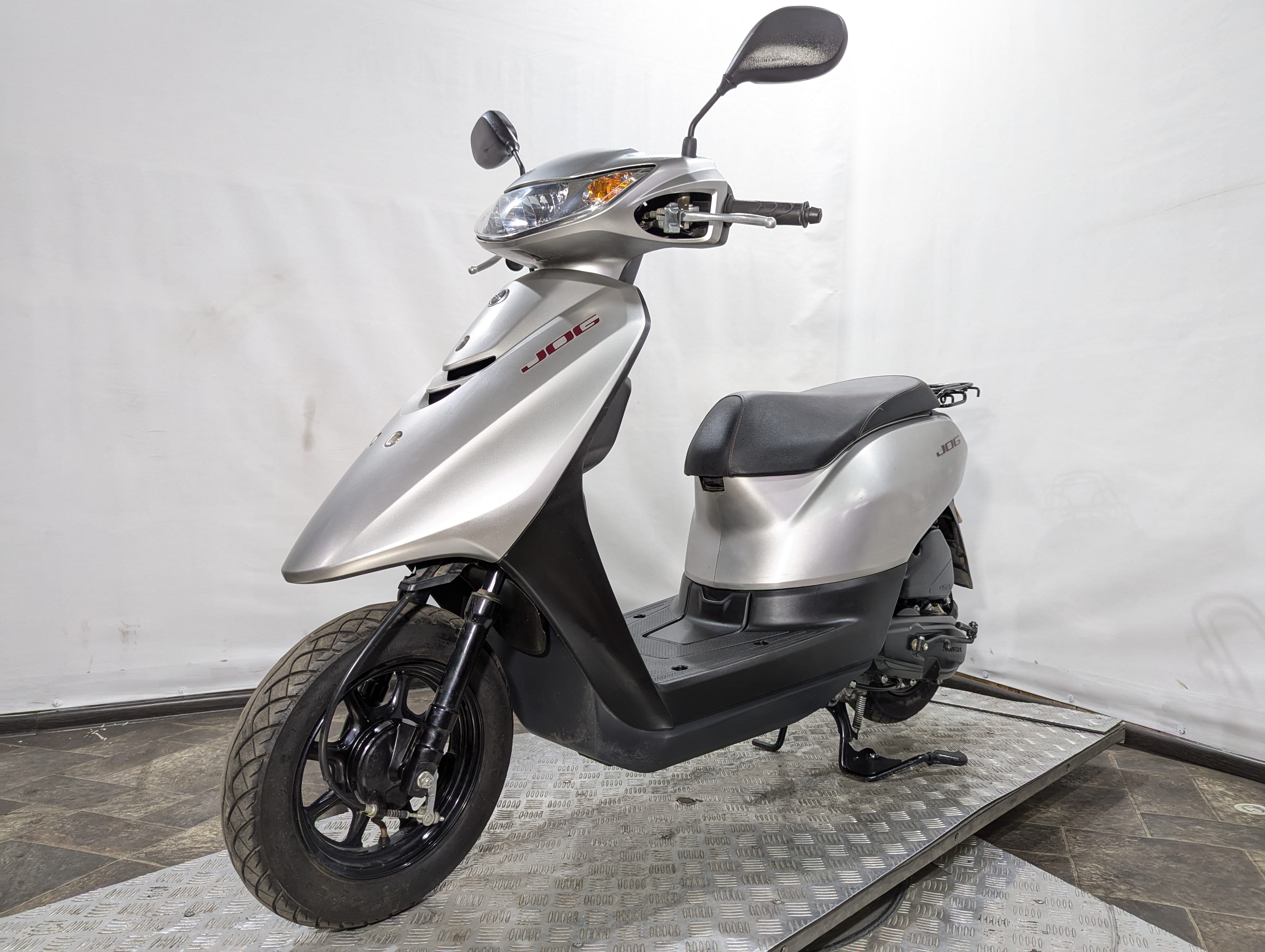 Скутер Yamaha Jog FI AY01 (2018г.в.) (арт. 119YA80)