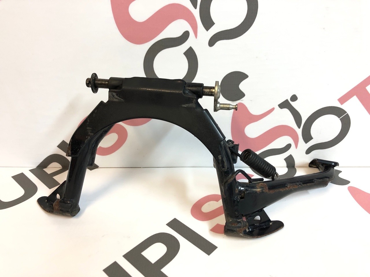 Подножка центральная Honda Benly AA05  Б/У