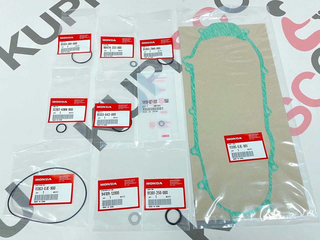Комплект прокладок Honda Benly AA05 (06112-GJE-900, 06112-GJE-901) Оригинал