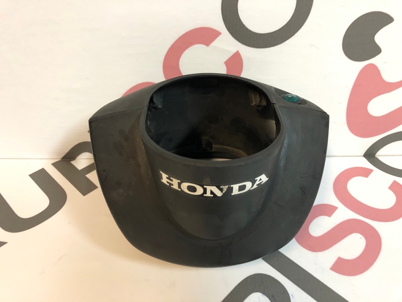 Рамка спидометра Honda Benly AA03  Б/У