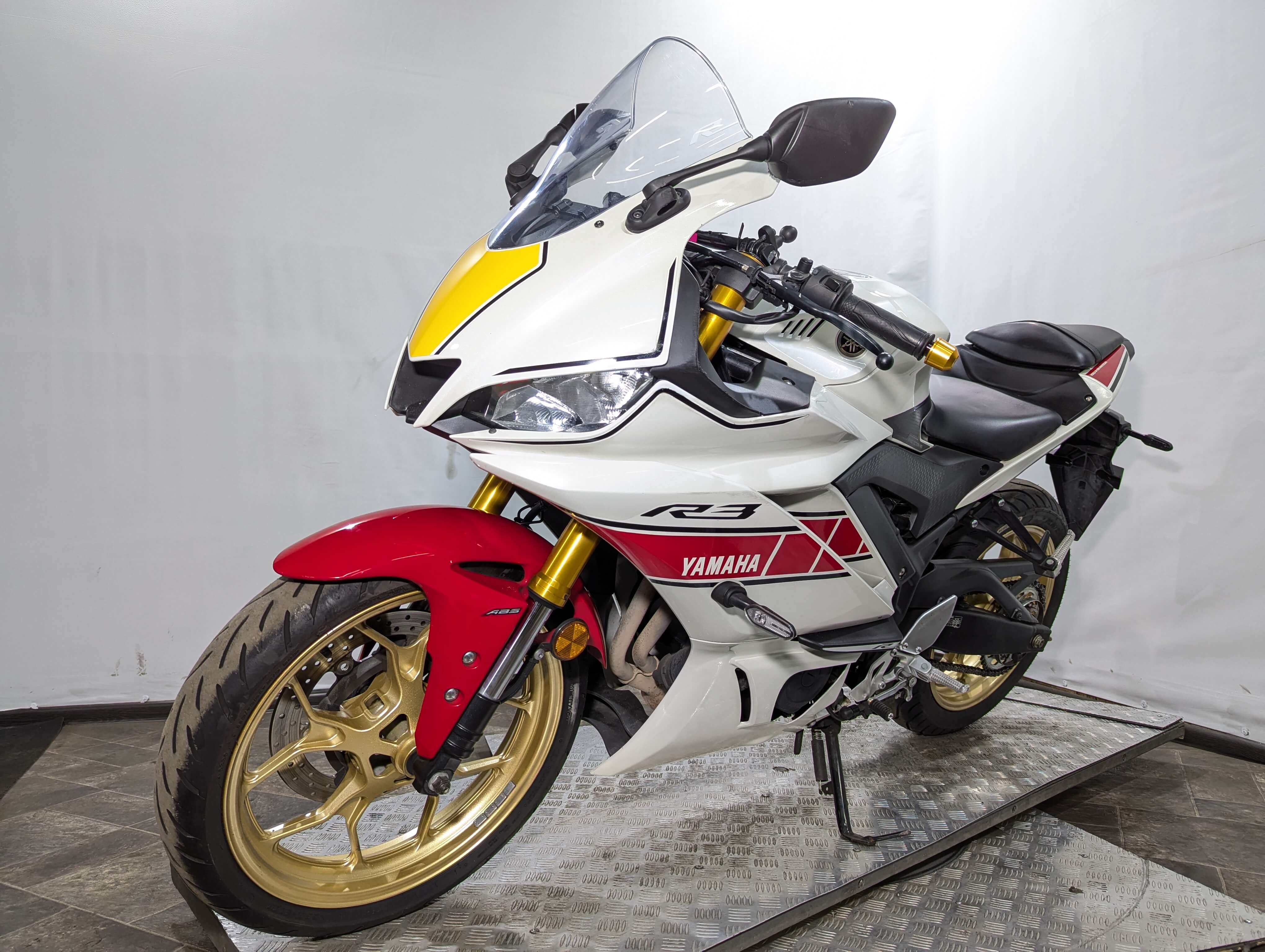Мотоцикл Yamaha YZF-R3 RH21J 2021г. (арт. 118YC21) 