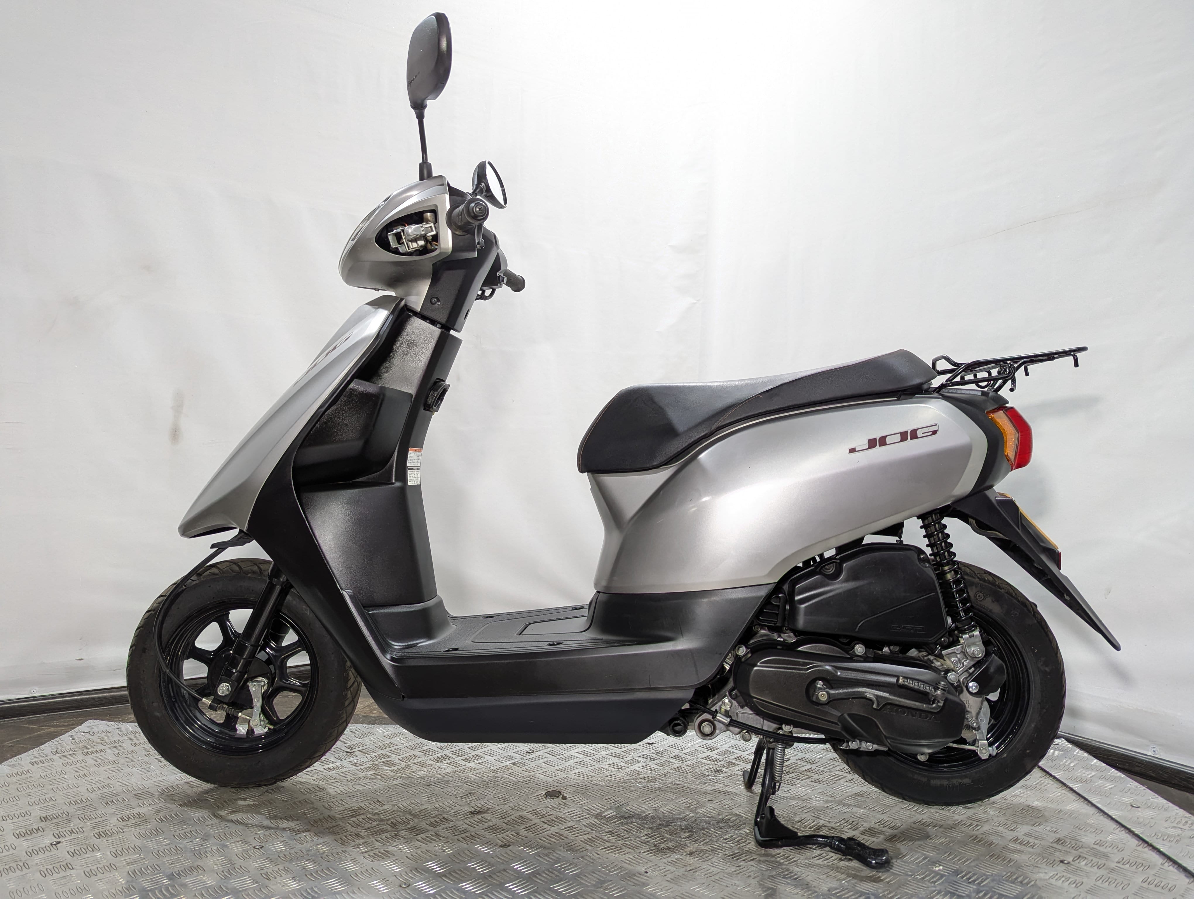 Скутер Yamaha Jog FI AY01 (2018г.в.) (арт. 119YA80)