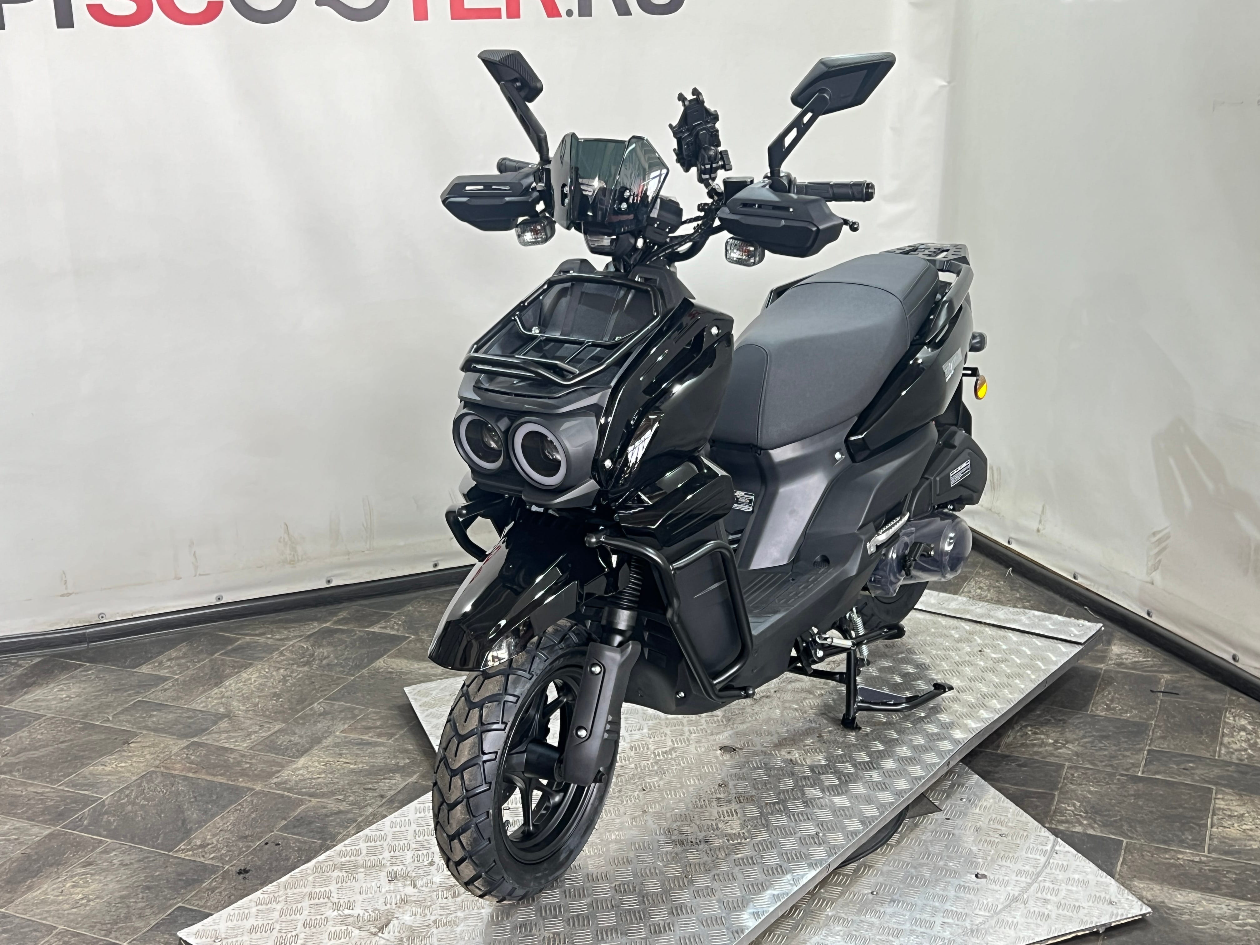 Скутер VMC (Vento) SMART 3 - (replica Yamaha BWS)  Черный глянцевый (арт. VMC_Sm3_black_glossy)