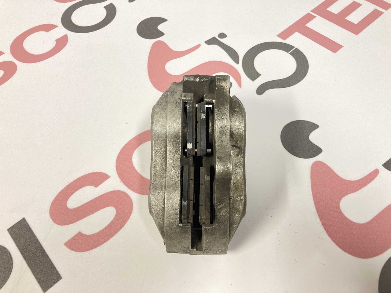 Суппорт тормозной переднего колеса Suzuki SkyWave 400 CK43A (59300-14F50) Б/У  NISSIN