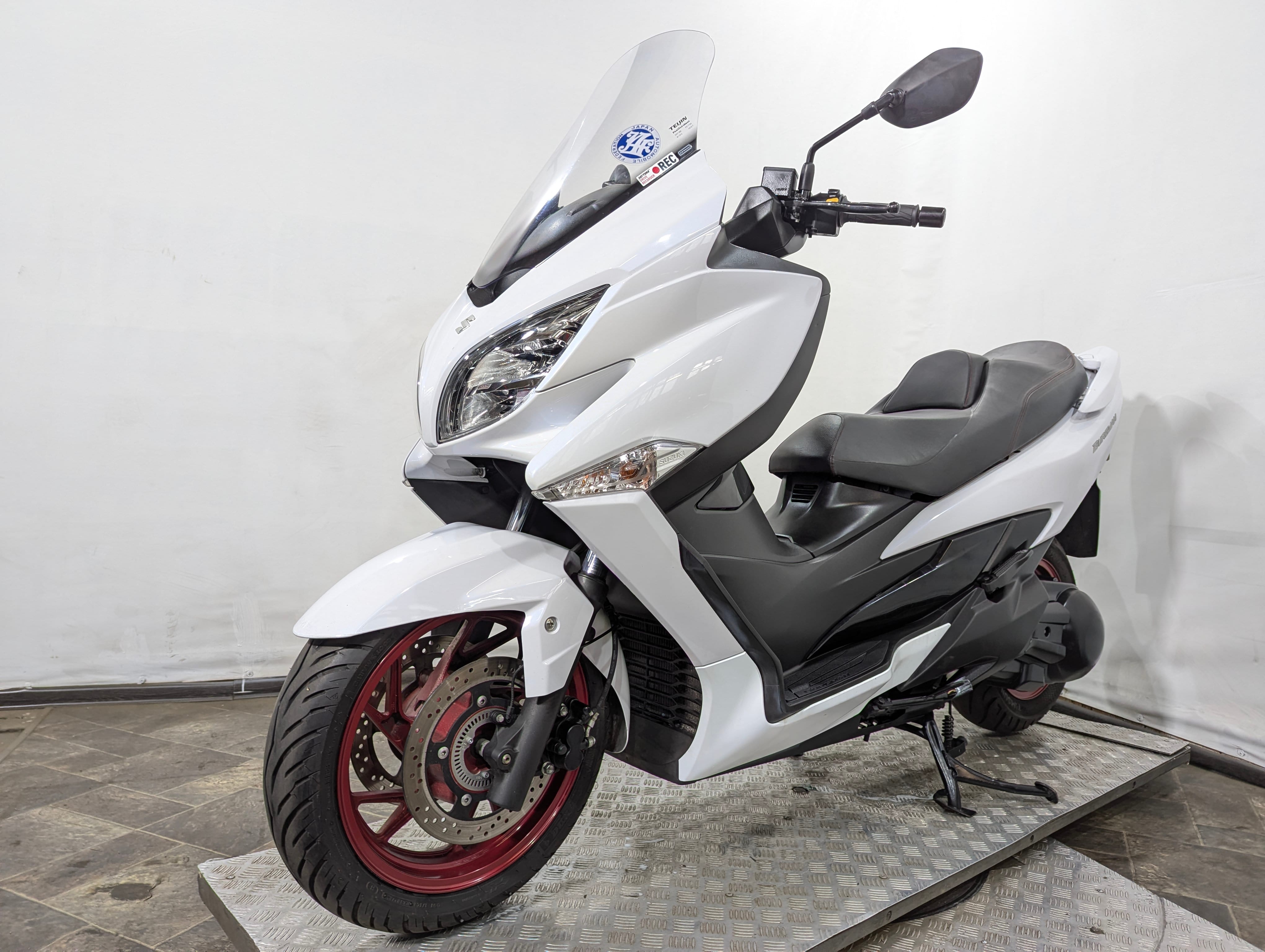 Скутер Suzuki Burgman 400 ABS DU11A 2018 г (арт. 123SB6)