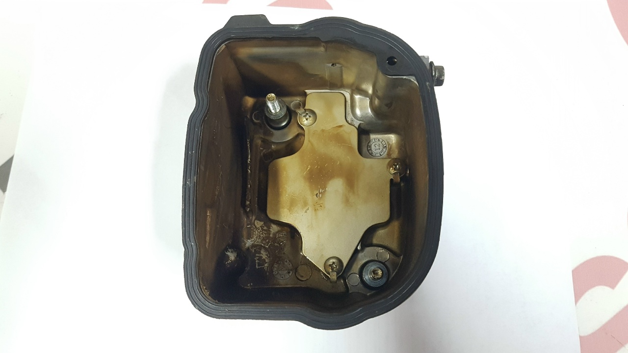 Клапанная крышка Honda Benly 50 AA03 Б/У