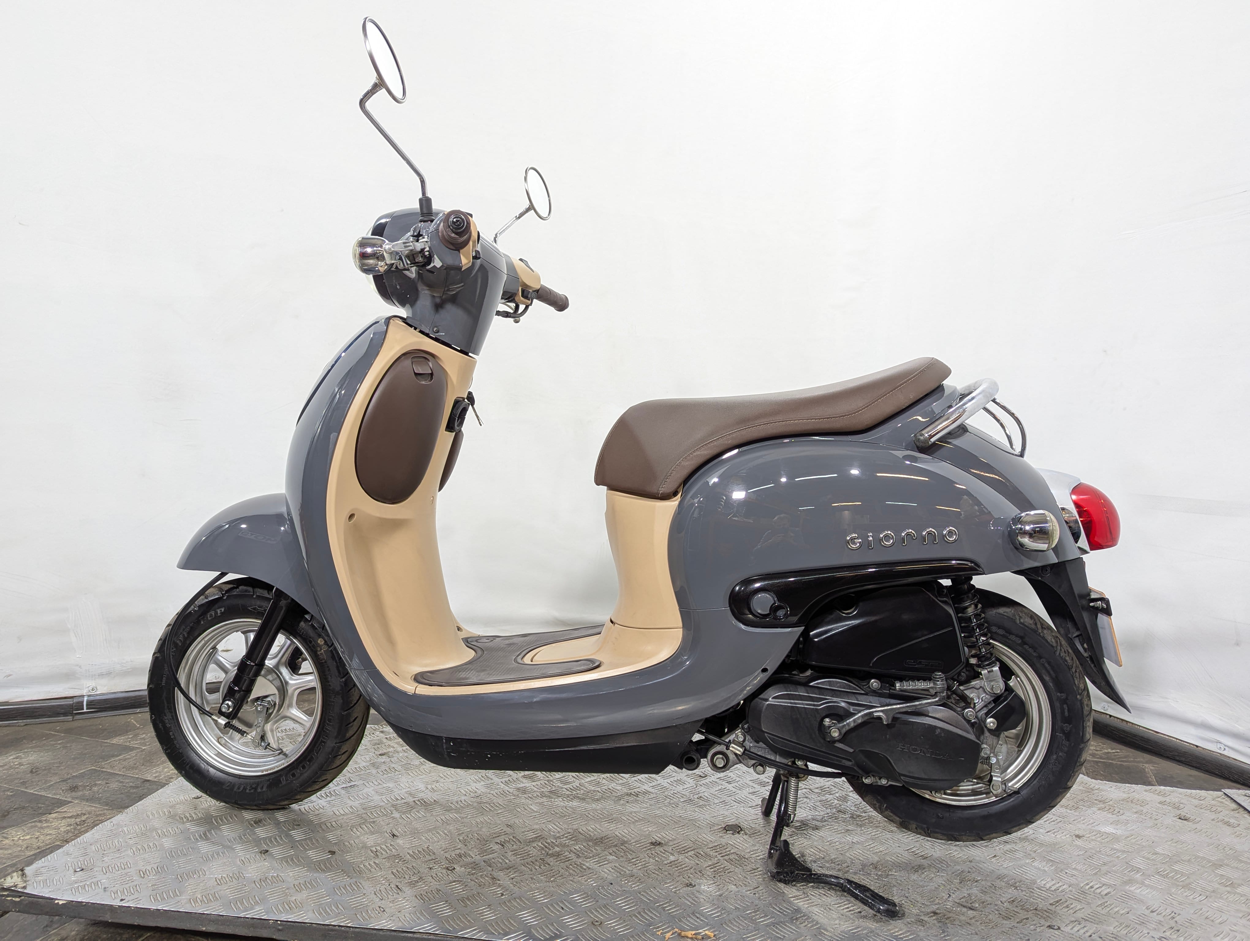 Скутер Honda Giorno AF77 2016г. (арт. 122HA8)