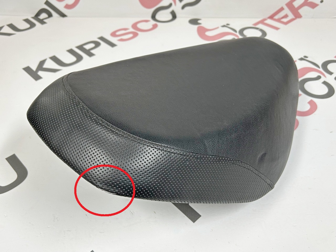 Сиденье Honda Dio AF27 / AF28 (перешитое) Б/У