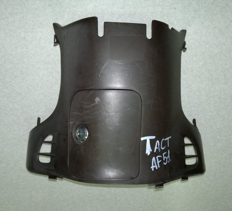 Передняя вставка сидения Honda Tact AF51   Б/У