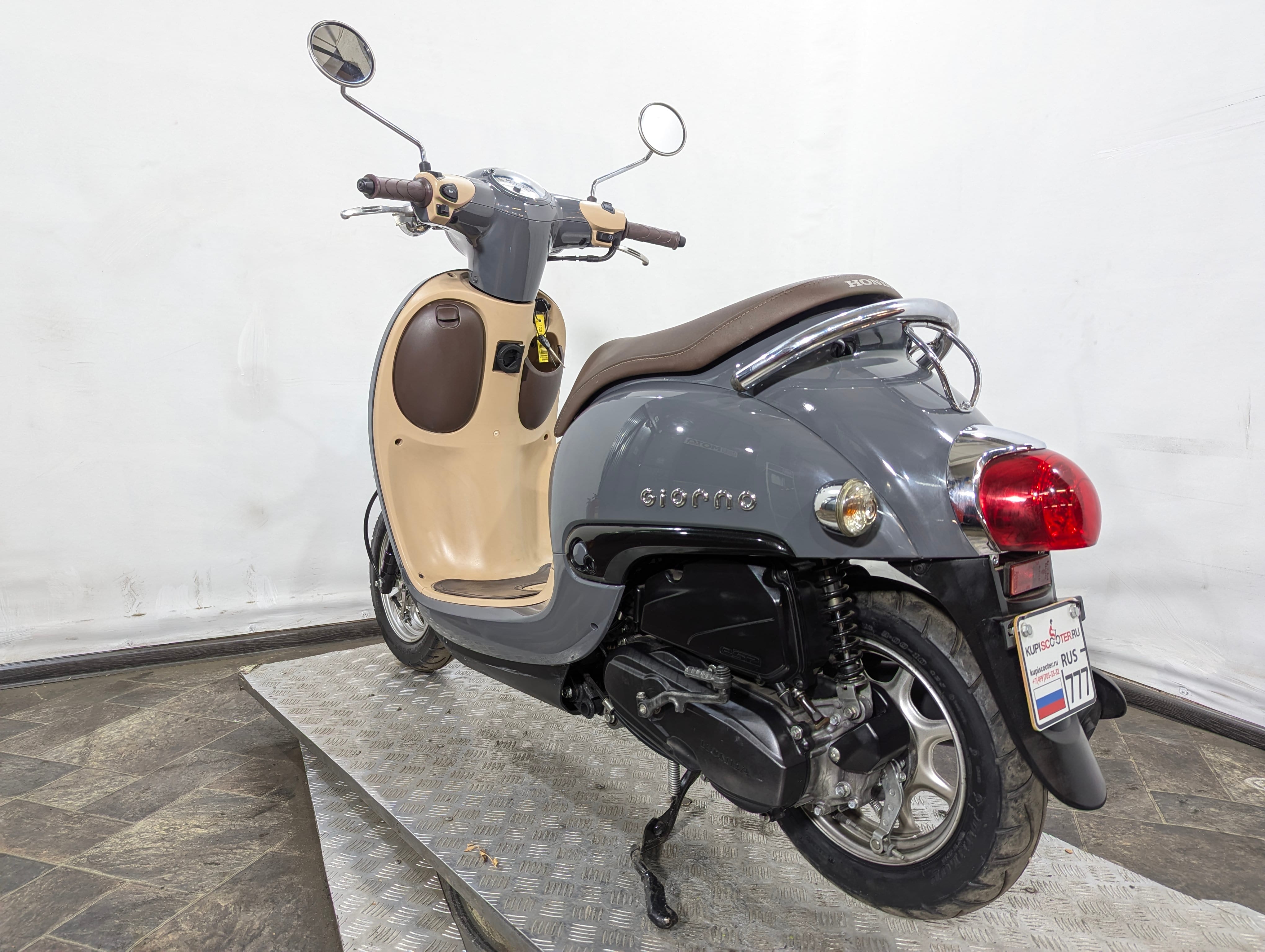 Скутер Honda Giorno AF77 2016г. (арт. 122HA8)
