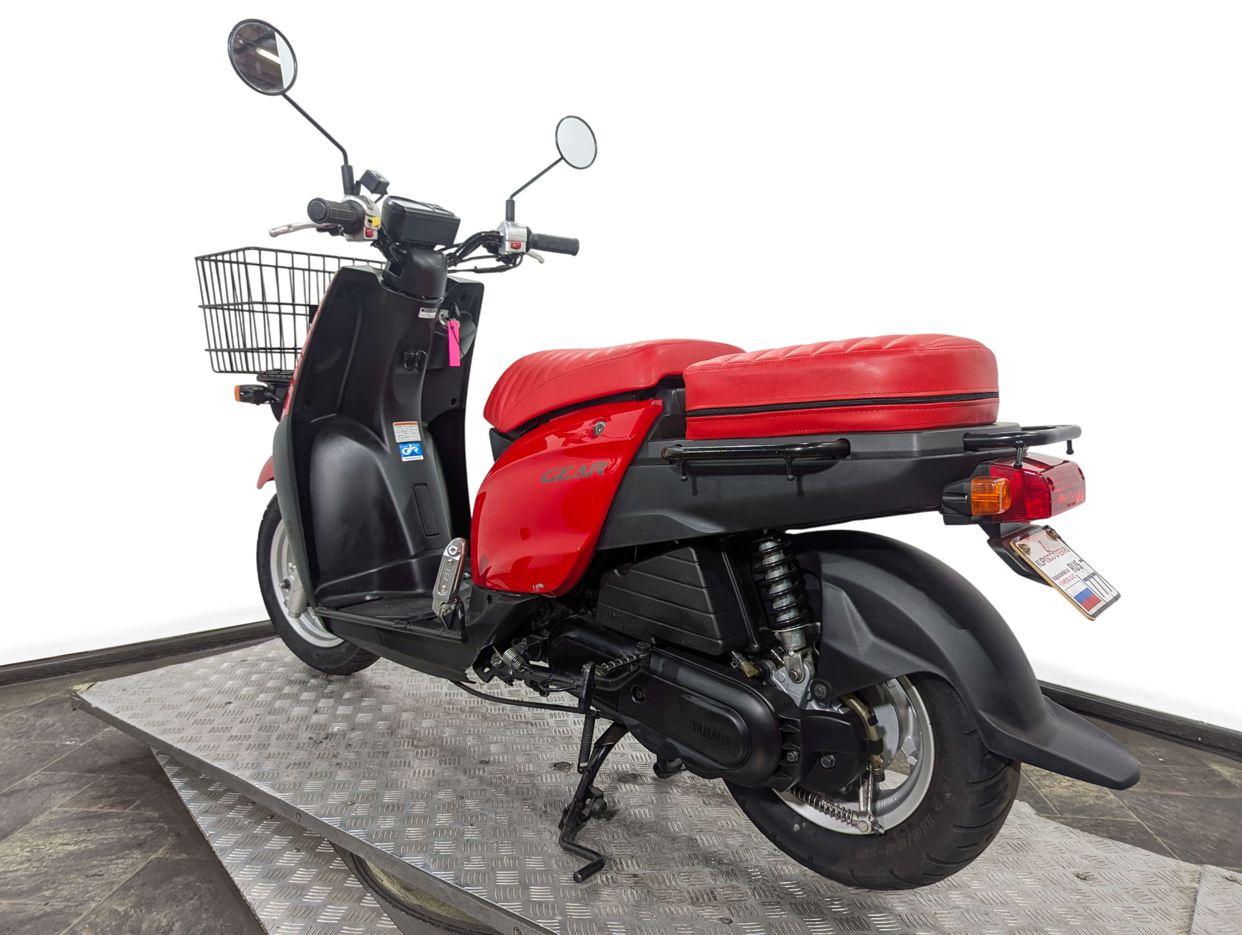 Скутер Yamaha Gear FI (арт. 122YA62)