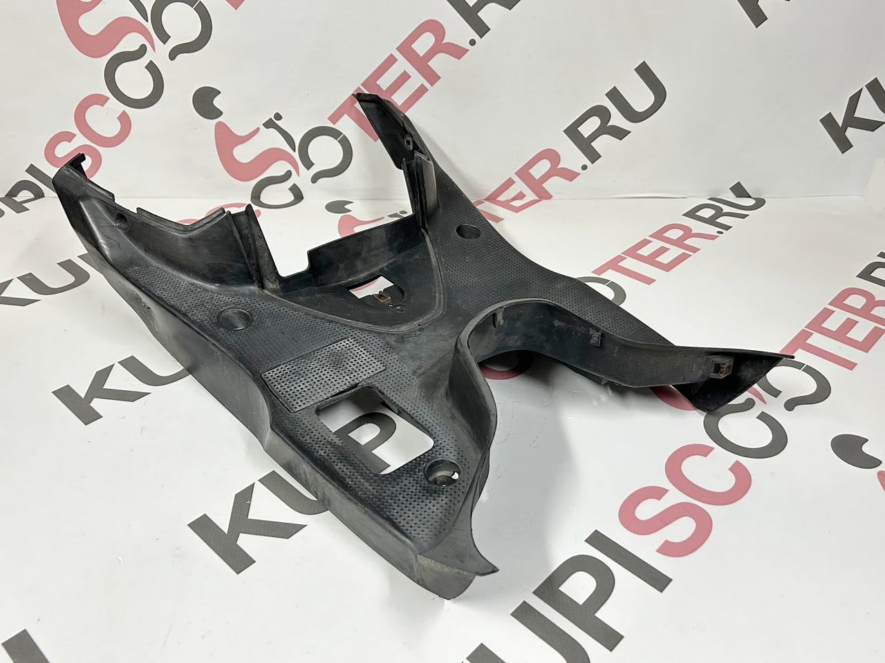 Пол Yamaha Gear UA06J (10B-F7481-00)  Б/У