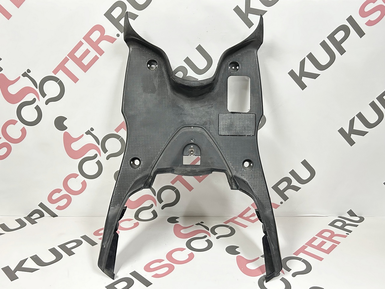 Пол Yamaha Gear UA06J (10B-F7481-00)  Б/У
