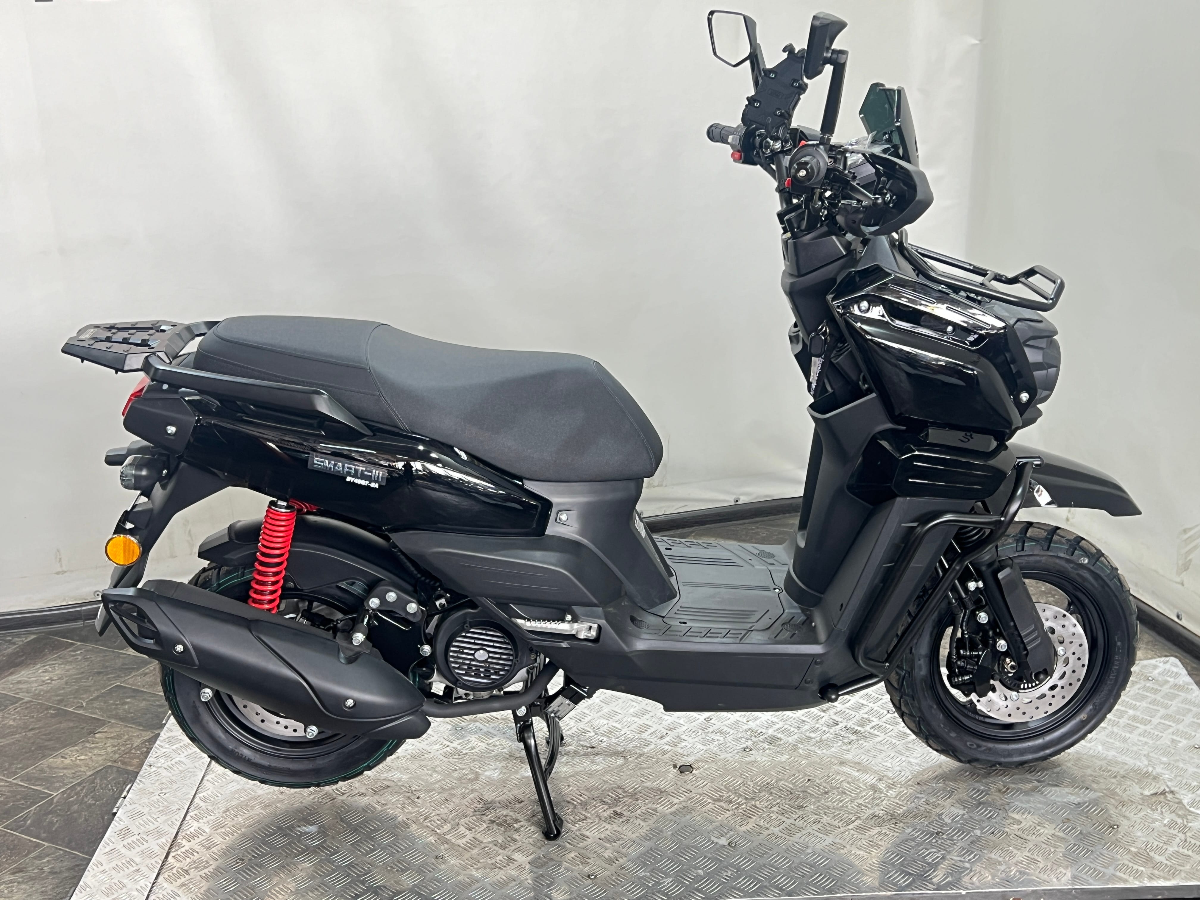 Скутер VMC (Vento) SMART 3 - (replica Yamaha BWS)  Черный глянцевый (арт. VMC_Sm3_black_glossy)