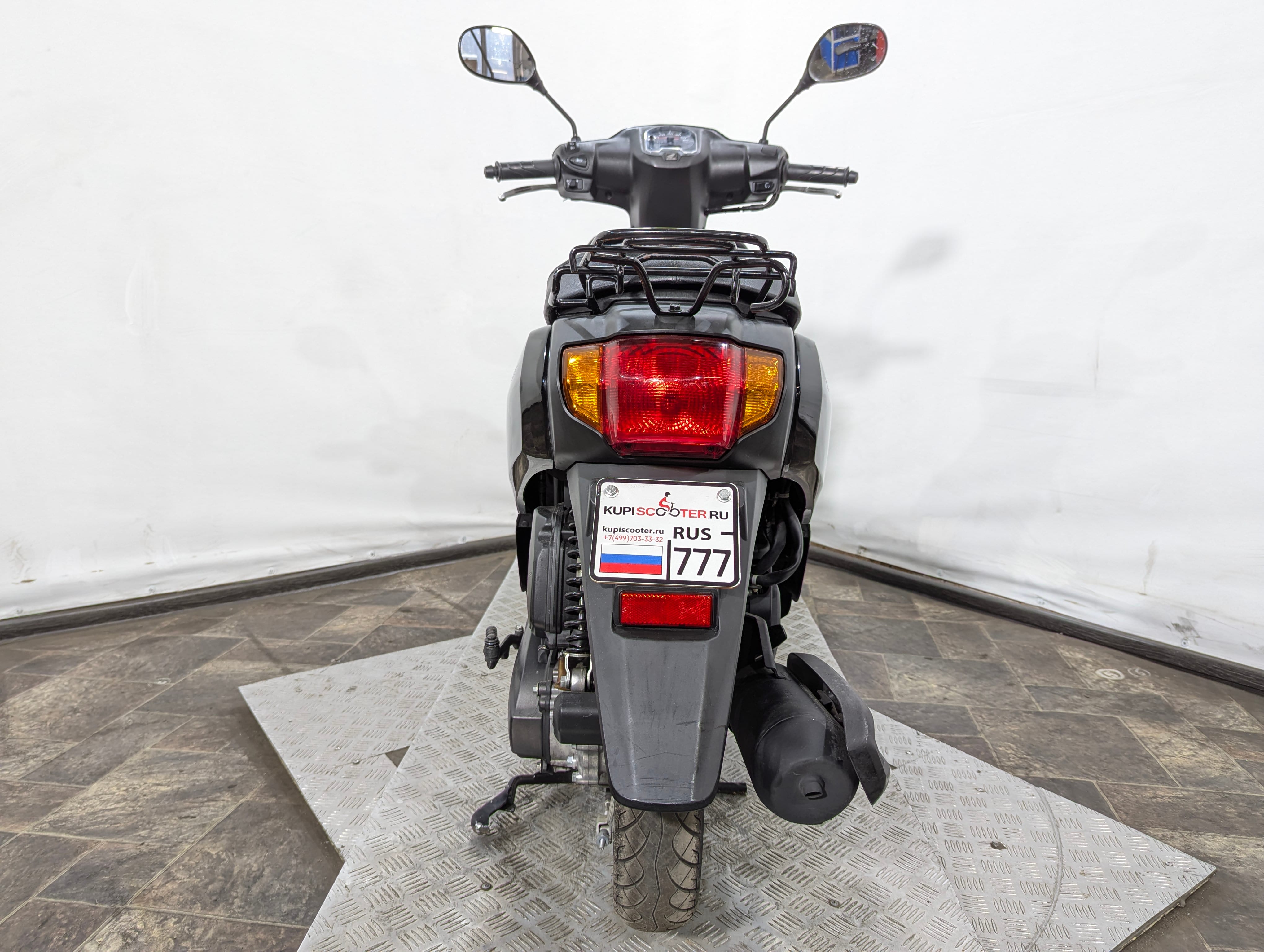 Скутер Honda Tact PGM-FI AF79 (арт. 121HA23)