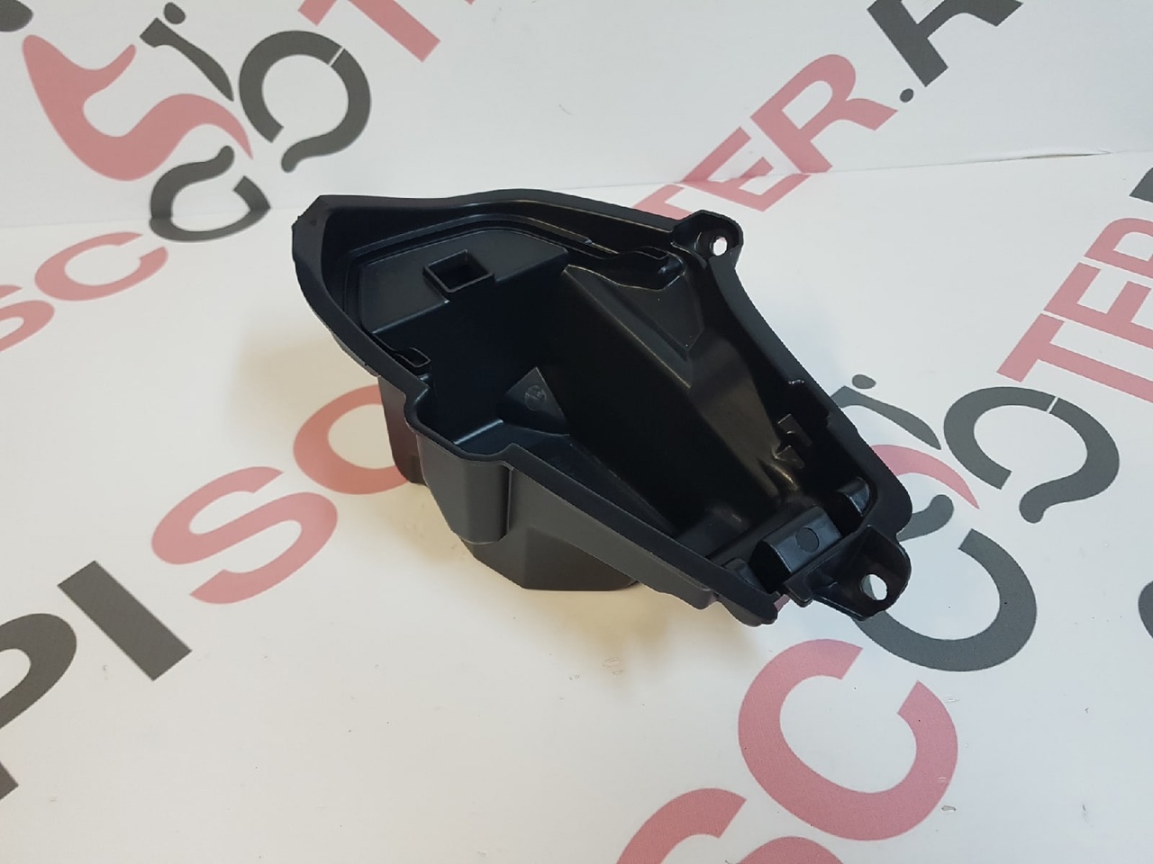 Карман Honda Integra NC700 RC62 (64390-MGS-D70) Оригинал