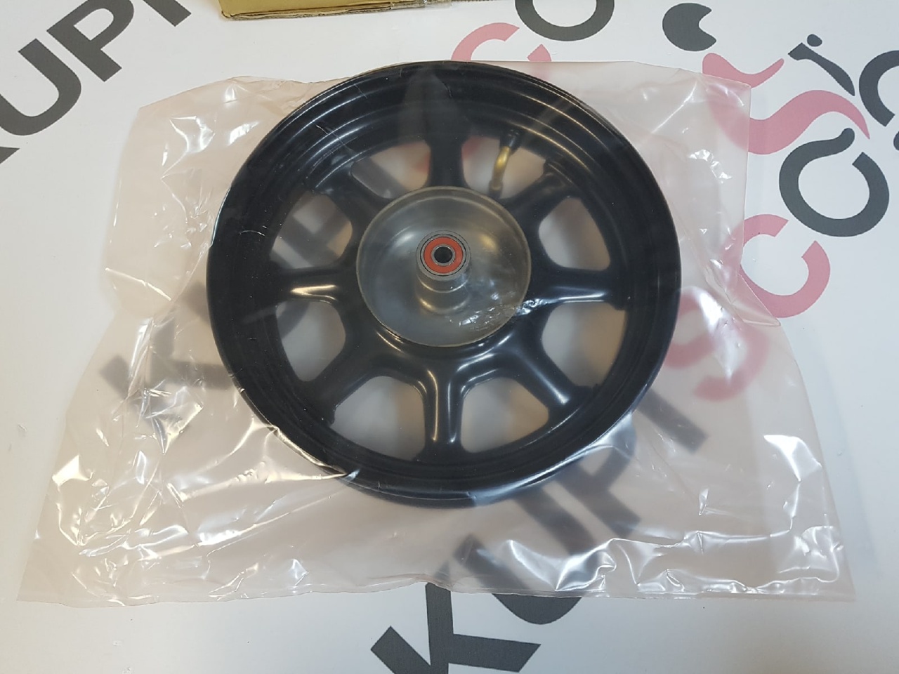 Диск колесный передний (ЧЕРНЫЙ) Honda Tact AF75 / AF79, Giorno AF77, Yamaha Vino AY02, Jog AY01 (44650-GJA-J01ZA) оригинал