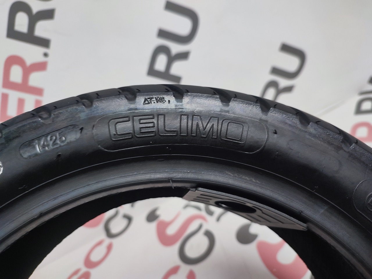 Покрышка CELIMO 130/70-12  HD-411 62J TL  Китай
