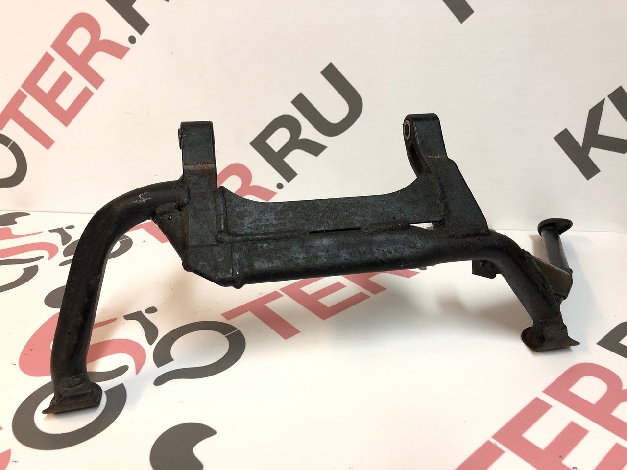 Центральная подножка Suzuki SkyWave 250 / 400 CJ43A / CK43A   Б/У