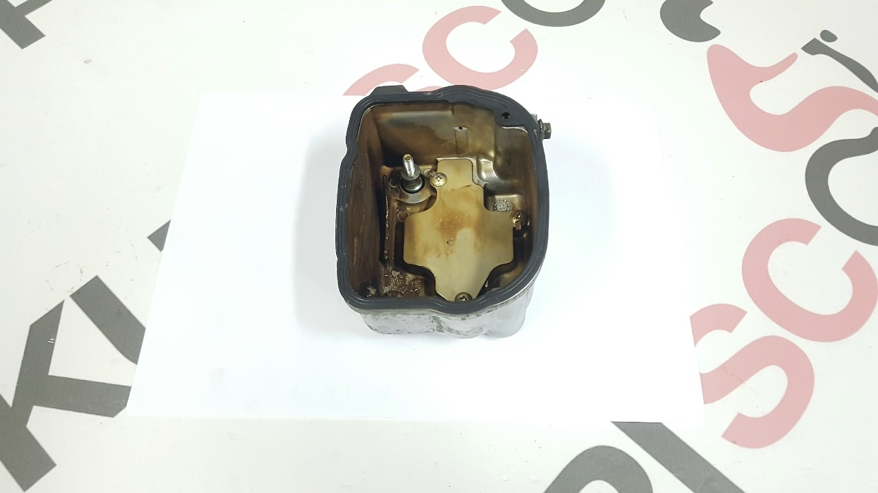 Клапанная крышка Honda Benly 50 AA03 Б/У