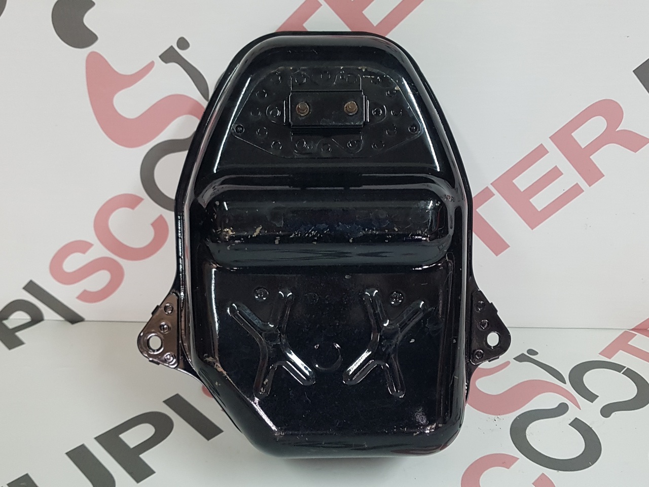 Бензобак Yamaha Gear UA06J  4T Б/У