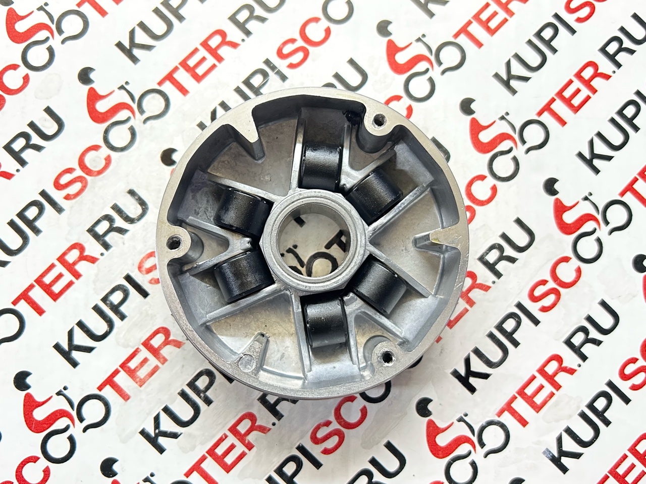 Вариатор передний Suzuki AD50 (ролики 8 гр.) CN