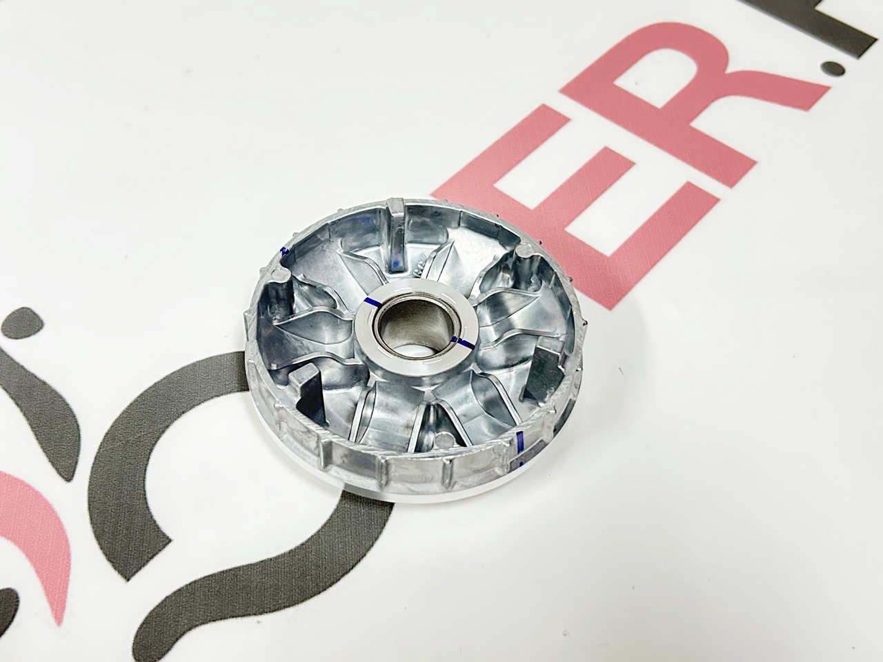 Вариатор передний Honda Tact AF75 / AF79, Dunk AF74 / AF78, Giorno AF77, Yamaha Jog AY01, Vino AY02 (22110-GGZ-J00) оригинал