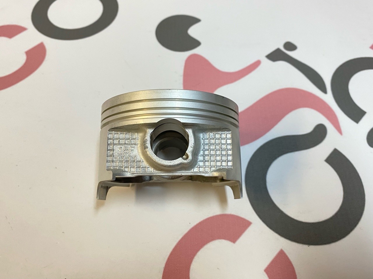 Поршень Suzuki Skywave 400 CK41-42-43A (12111-15F00-0F0) оригинал