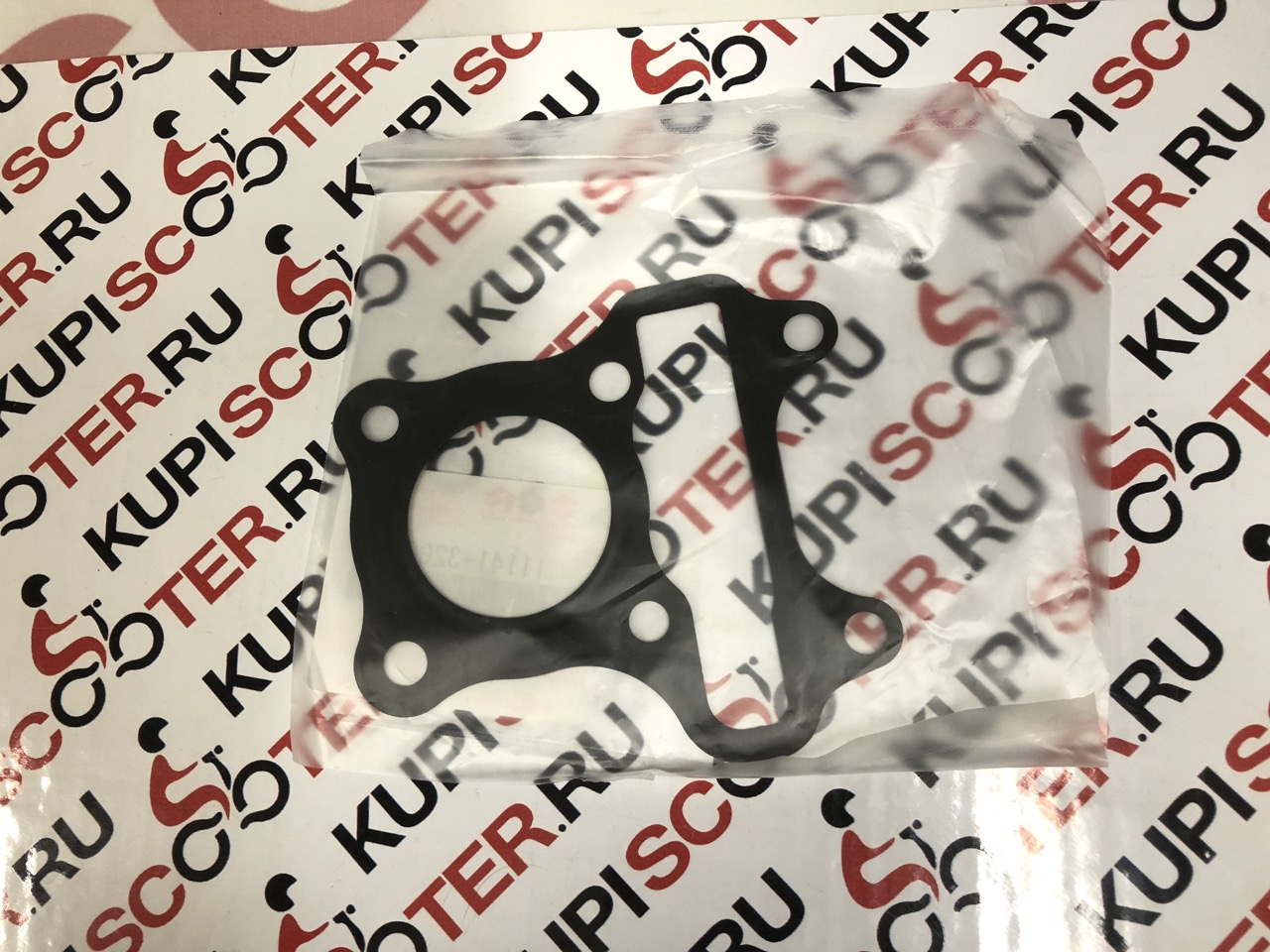Прокладка ГБЦ Suzuki Lets 4 Pallet CA41A / Address V50 CA42A/CA44A  (11141-32G00, 11141-32G10) оригинал