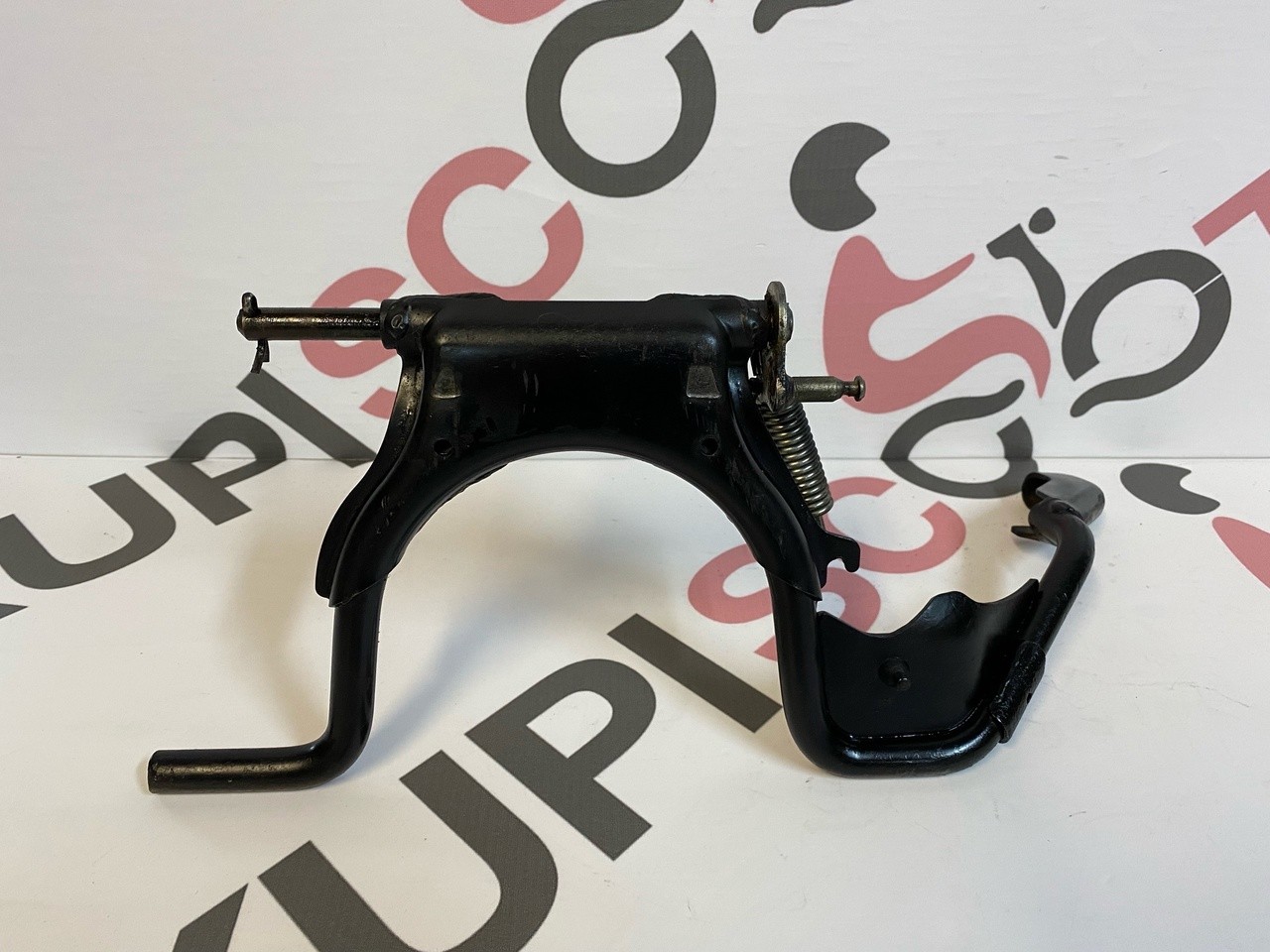 Подножка центральная Honda Tact AF75 / AF79  Б/У