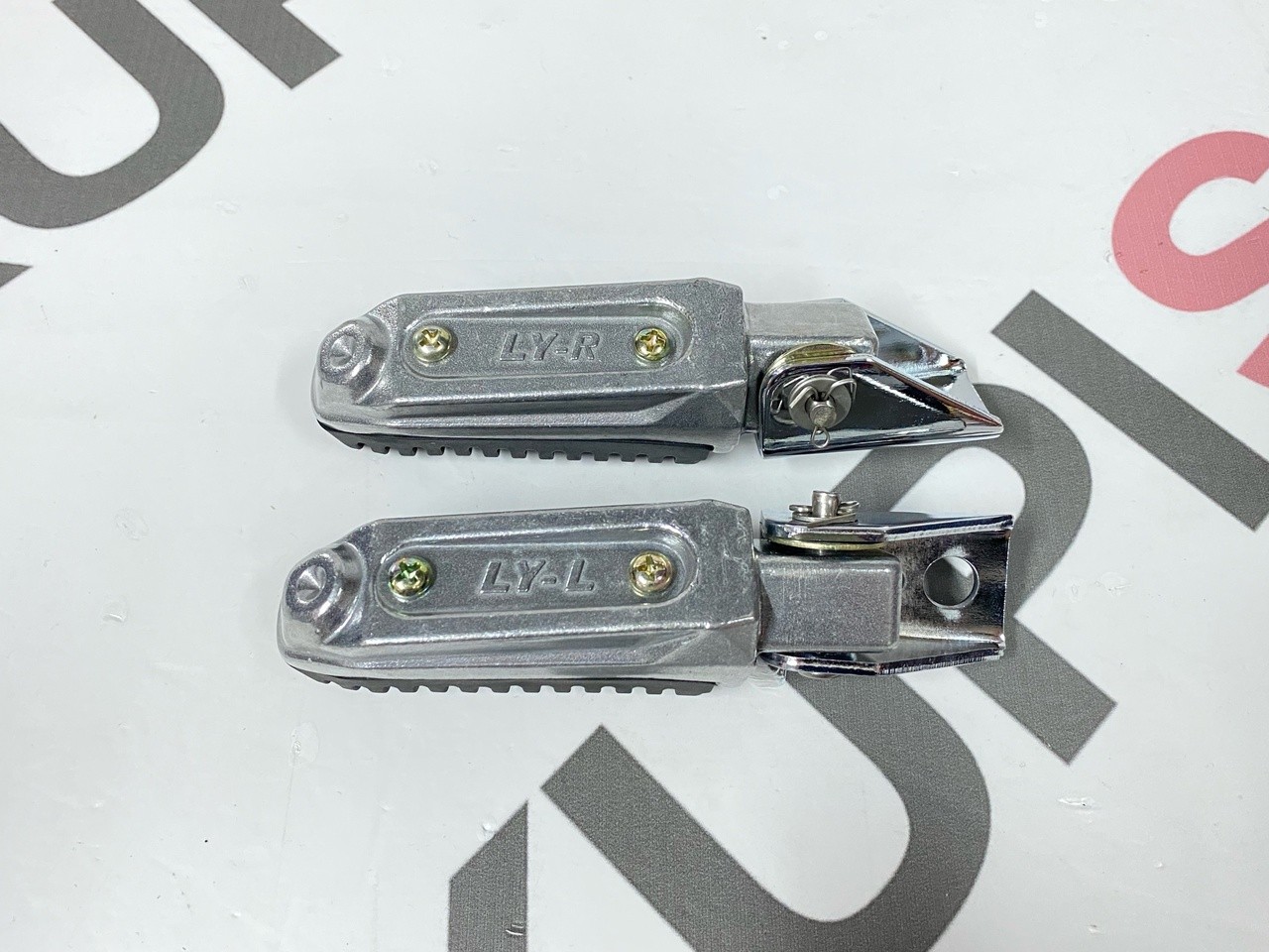 Подножки пассажира (2 шт.) Senke 150-8, RM 250