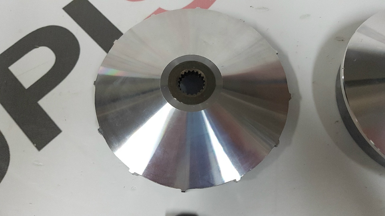 Вариатор в сборе 1P52QMI (ролики 10 гр.) Longjia / Regulmoto 125  С ДЕФЕКТОМ!