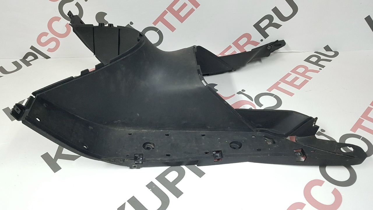 Полик Yamaha Majesty 125 5CA   Б/У