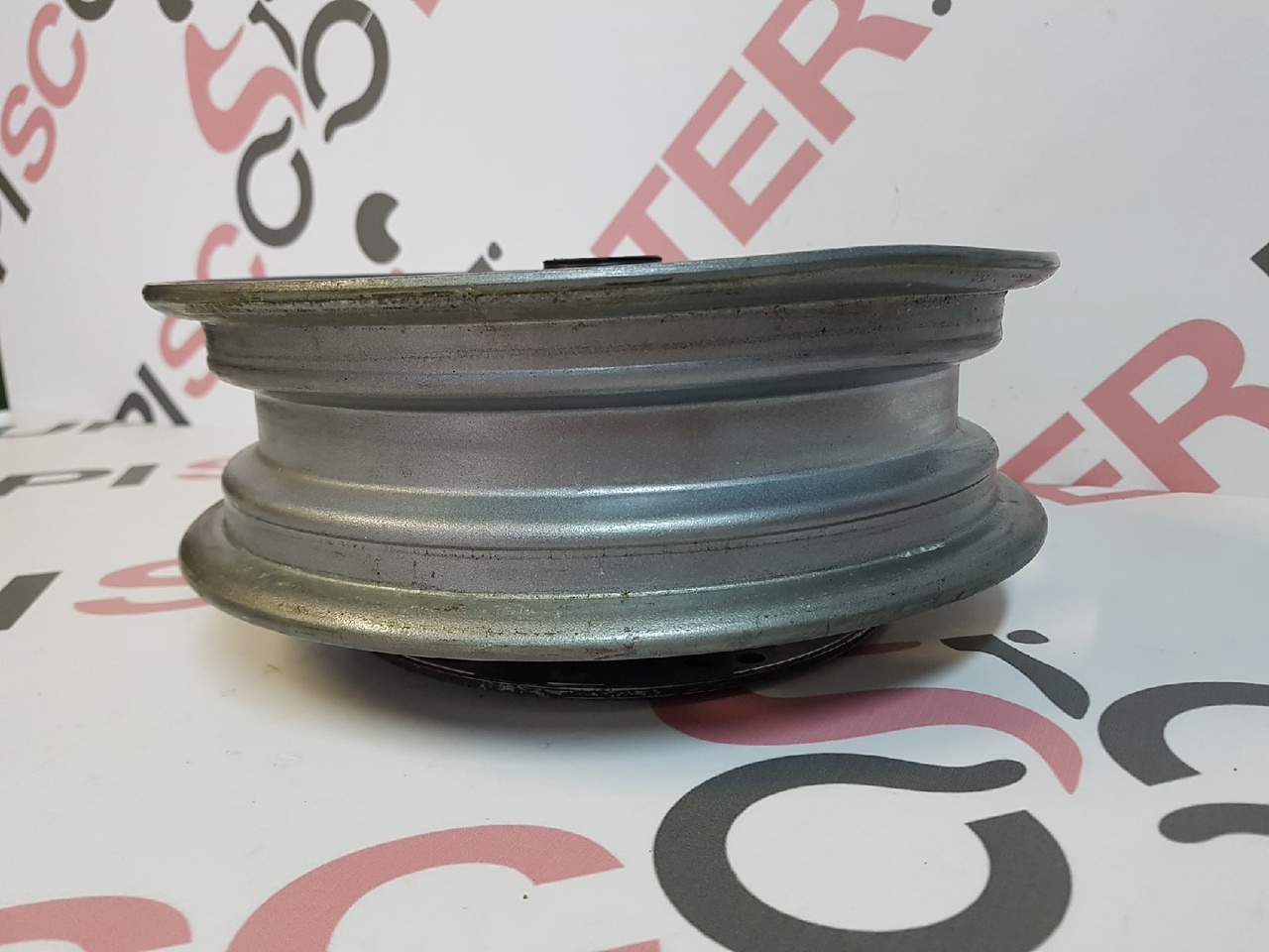 Диск передний R-10 (диск.тормоз) Honda Lead 50/90   Б/У