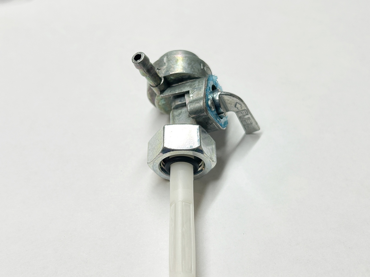 Кран / бензокран топливный вакуумный Regulmoto TE, Sport, DUKE, ADV,  Senke, Raptor 250, SK 150-6 (гайка 22, резьба М16)