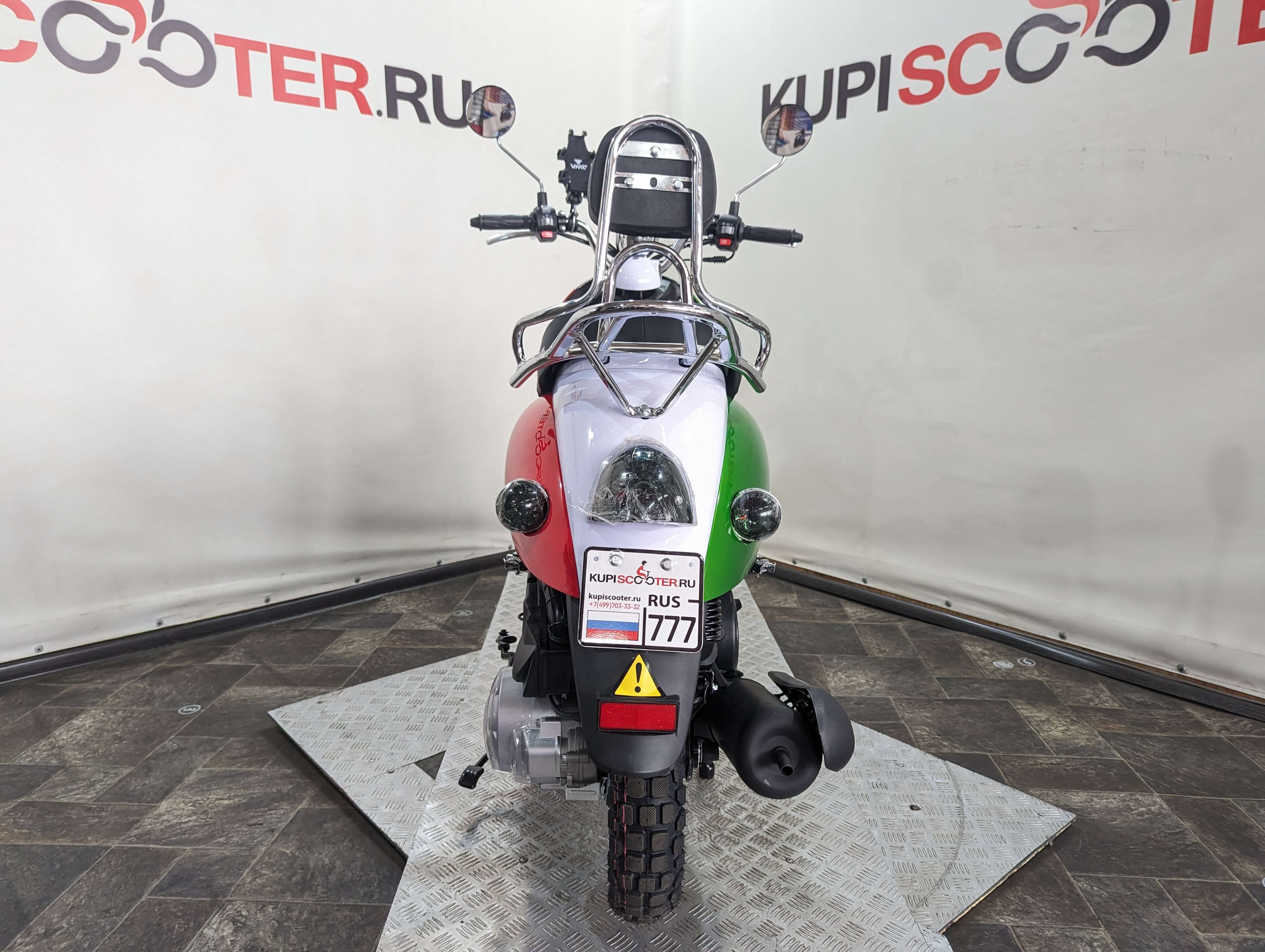 Скутер VMC (Vento) Retro (49/150cc) Италия (БЕЗ КОФРА) (арт. RetroItaly1)