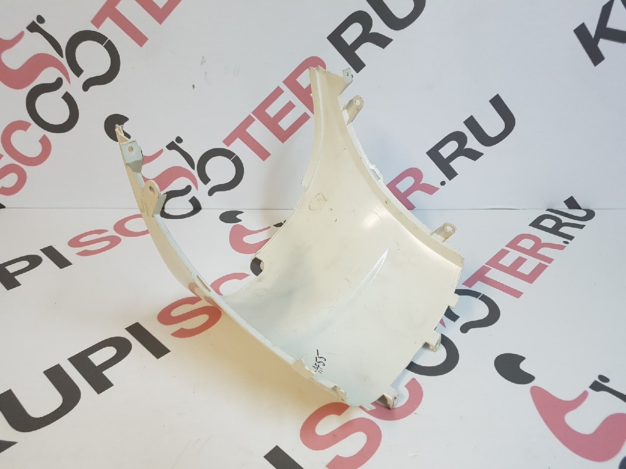Передняя вставка багажника Honda Crea Scoopy AF55 (80152-GET-000)  Б/У