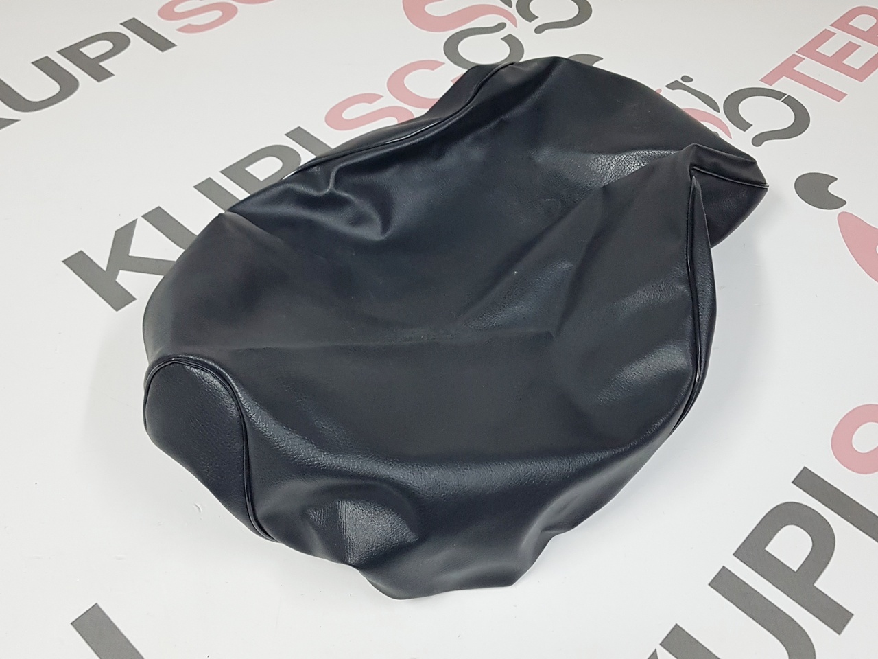 Чехол на сиденье Honda Lead 100 JF06