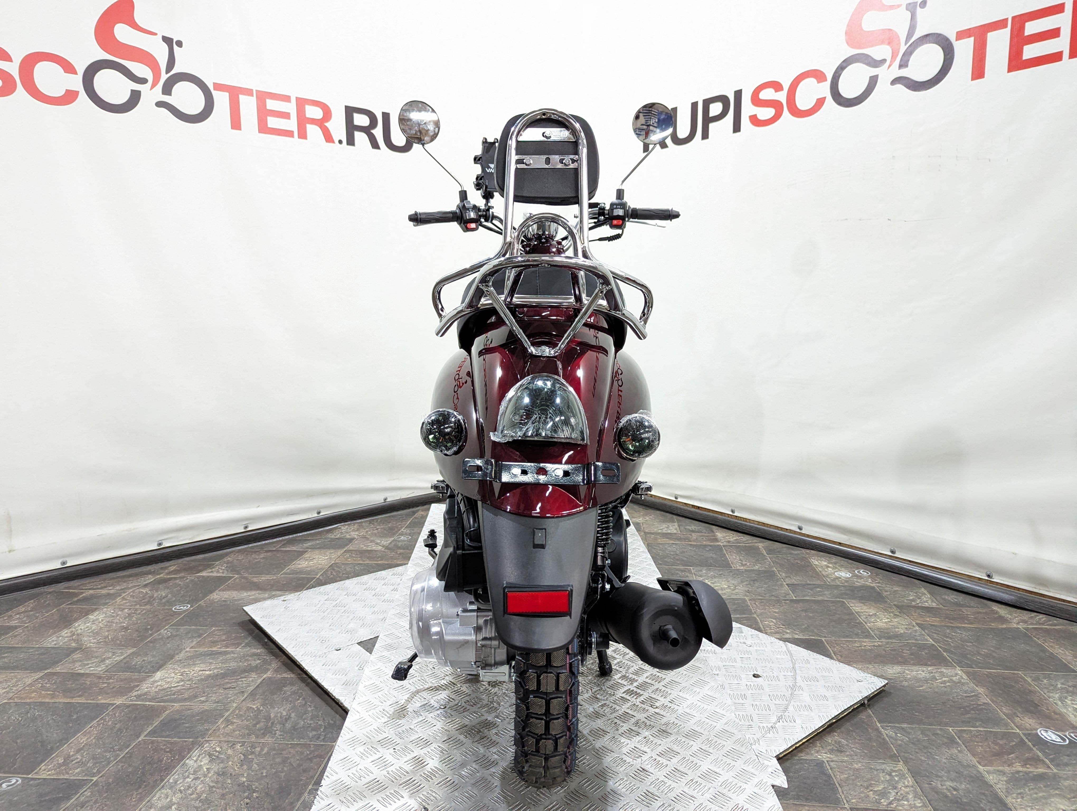 Скутер VMC (Vento) Retro (49/150cc) Красный (БЕЗ КОФРА) (арт. RetroRed1)