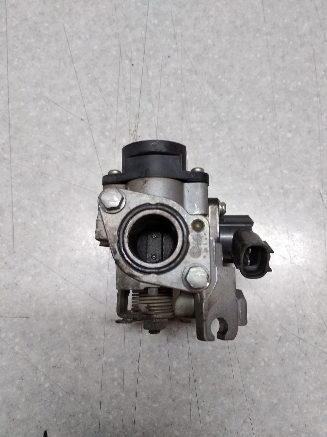 Дроссельная заслонка Suzuki Address V50G  CA42A / CA44A   Б/У