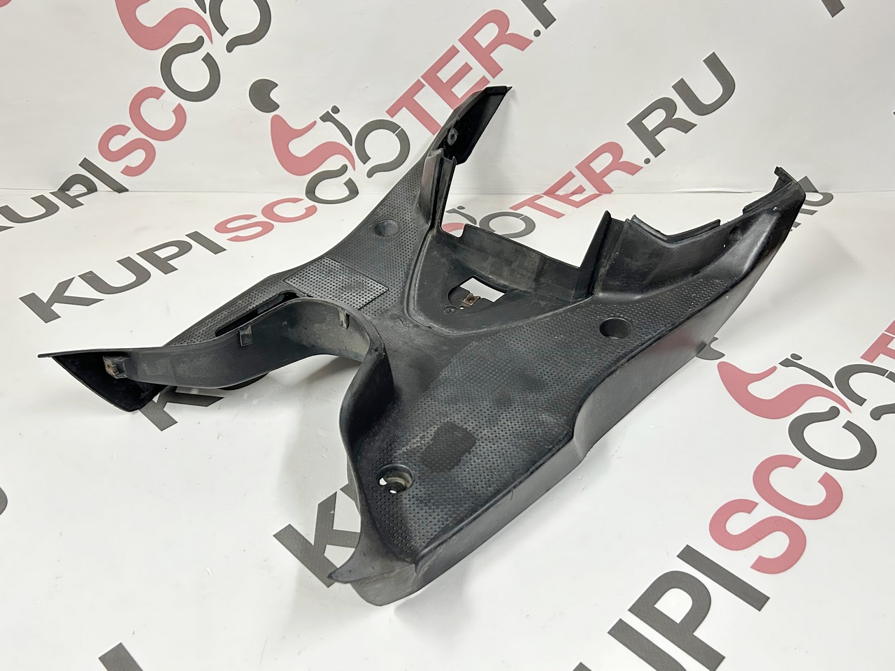 Пол Yamaha Gear UA06J (10B-F7481-00)  Б/У