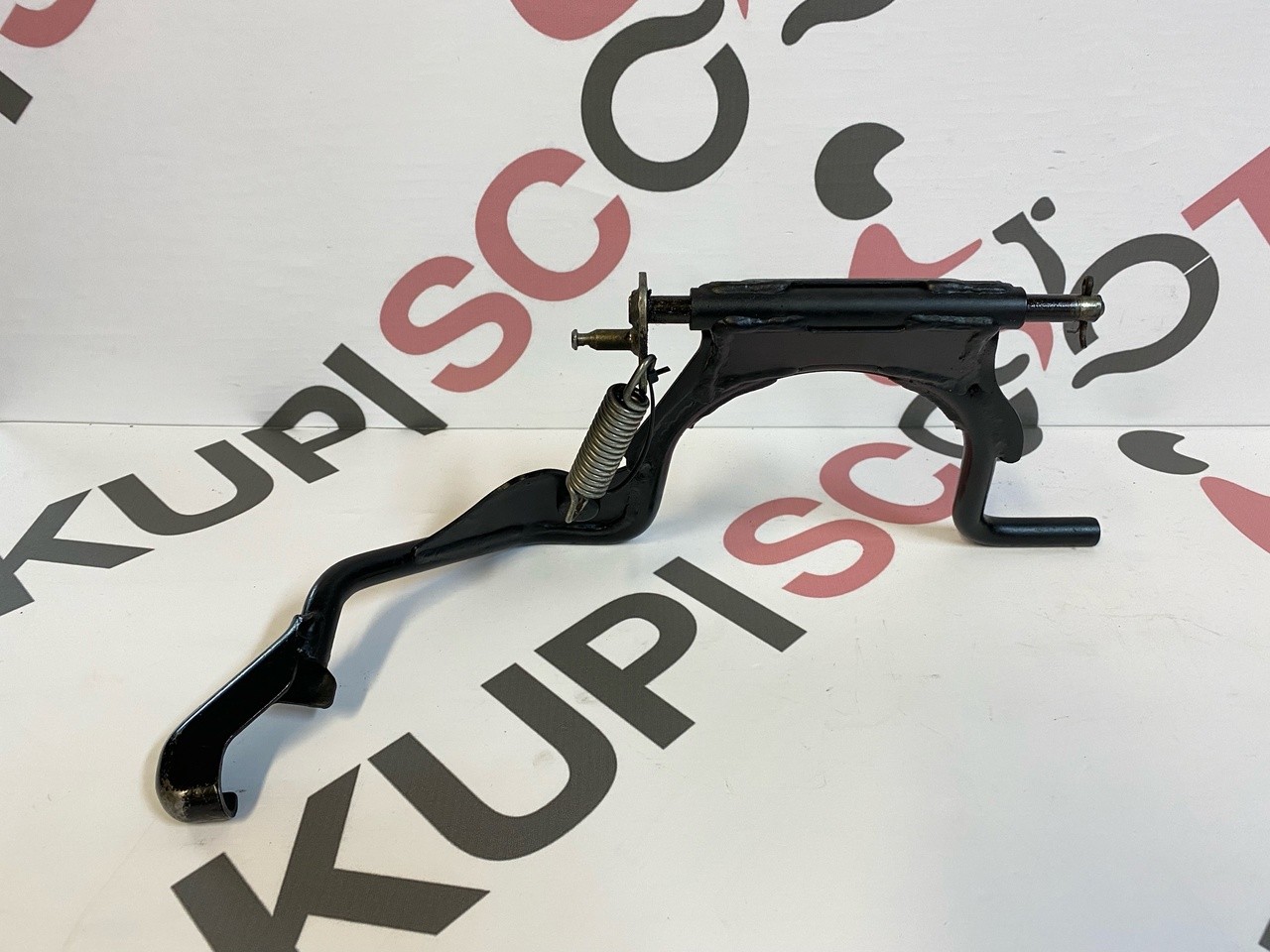Подножка центральная Honda Tact AF75 / AF79  Б/У