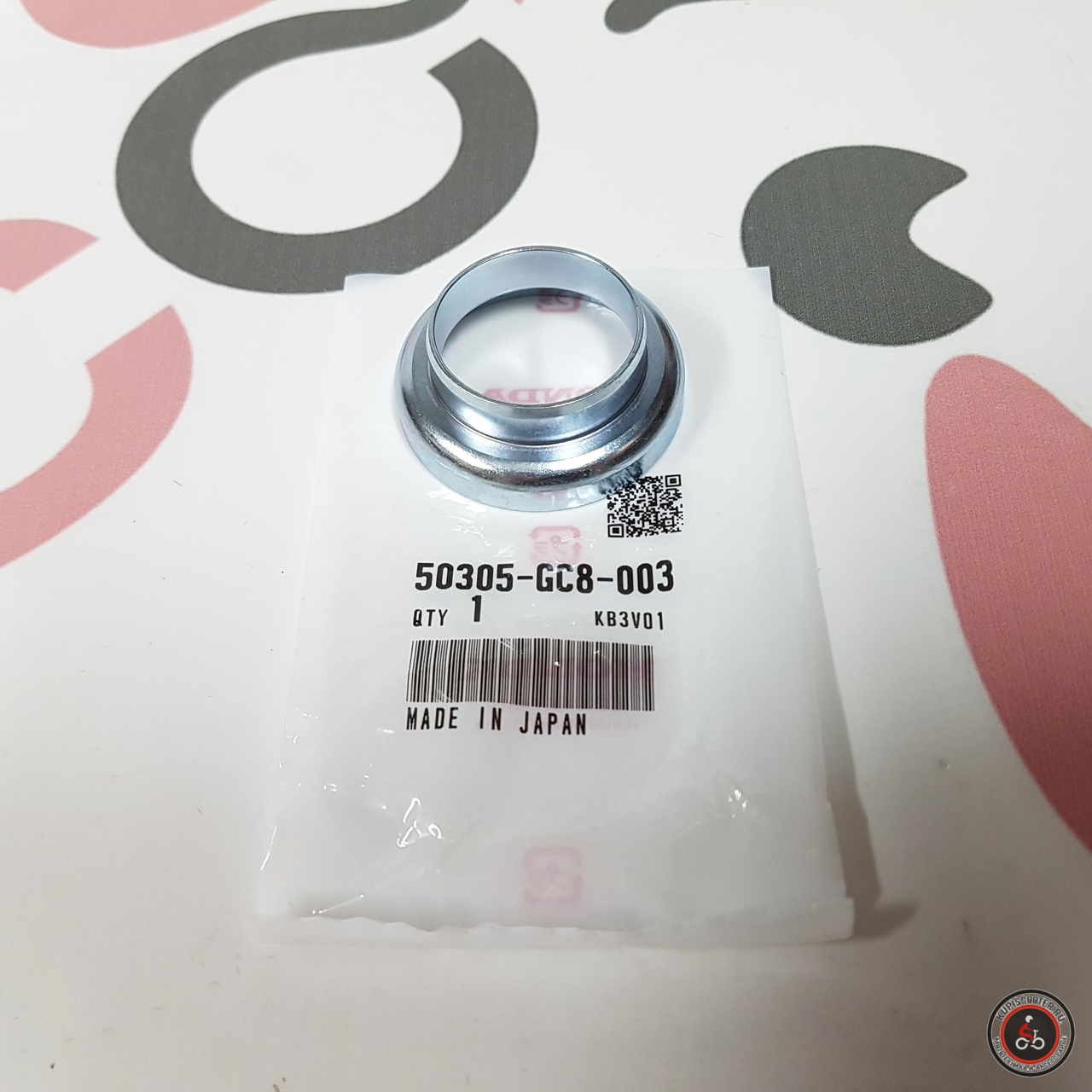 Шайба траверсы нижняя Honda Crea Scoopy AF55, Lead AF20, Zoomer AF58 (50305-GC8-003) оригинал