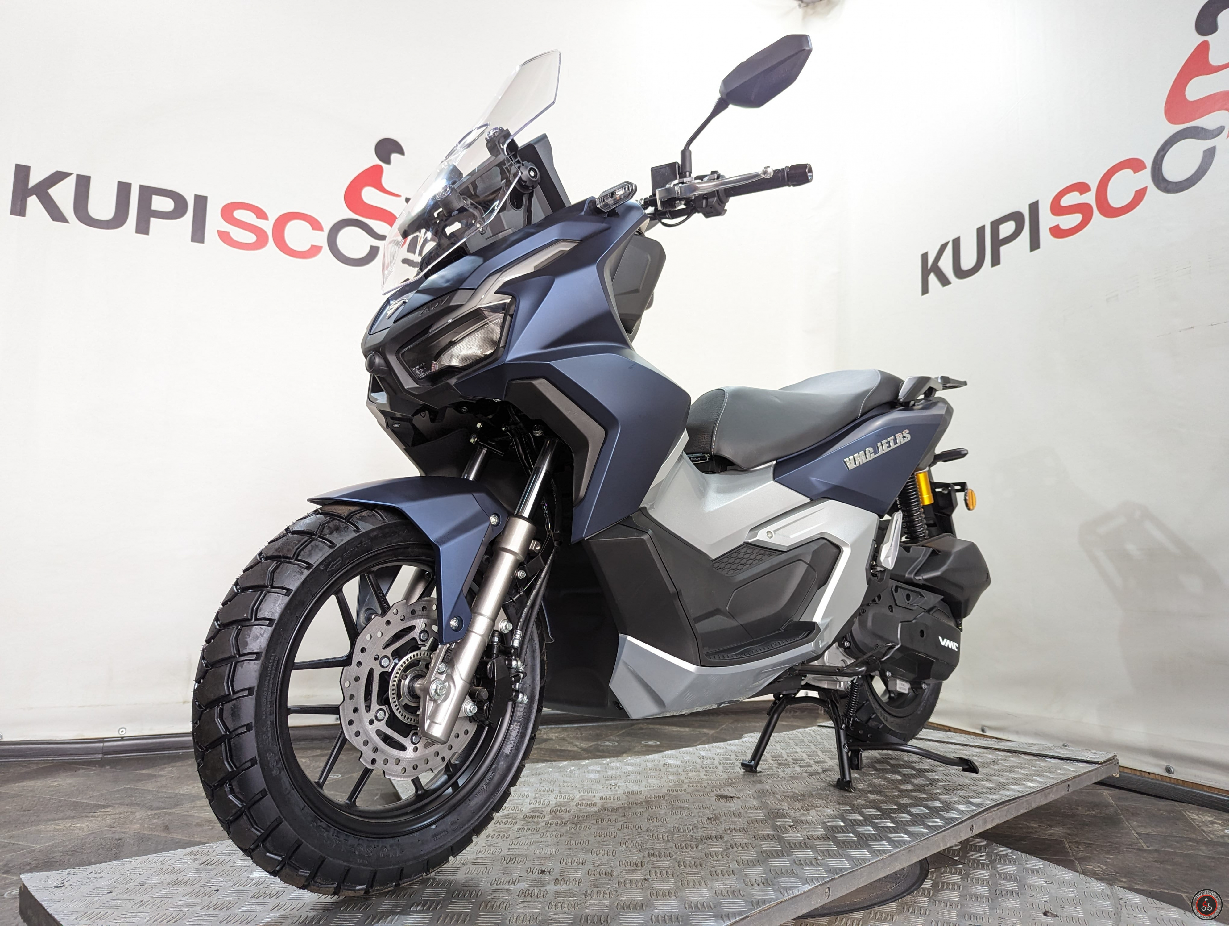 Скутер VMC JET RS 180 ADV Синий матовый