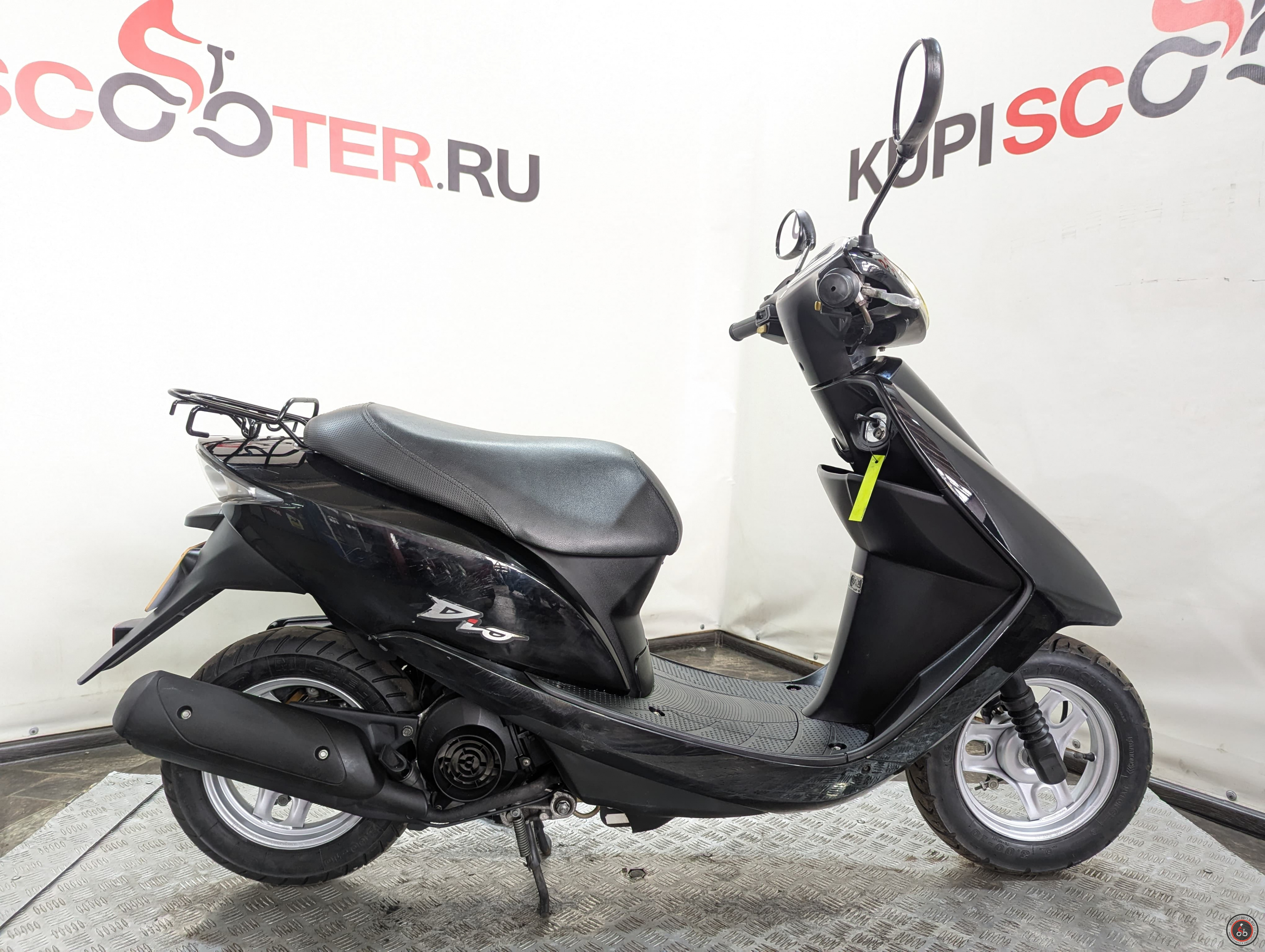Скутер Honda Dio AF62 2005г. - Объем двигателя: 49