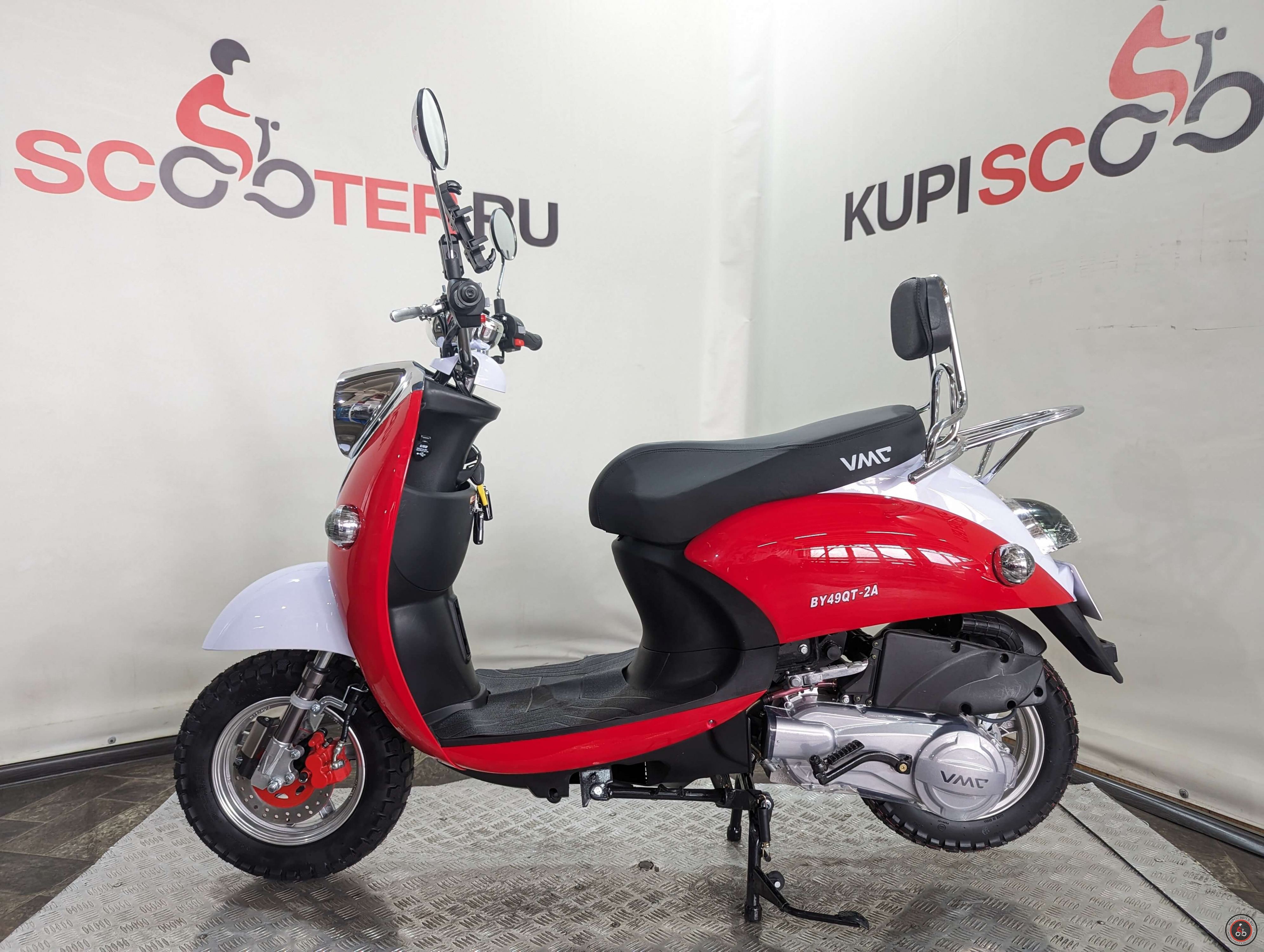 Скутер VMC (Vento) Retro (49/150cc) Италия (БЕЗ КОФРА) - Емкость топливного бака: 5 л.