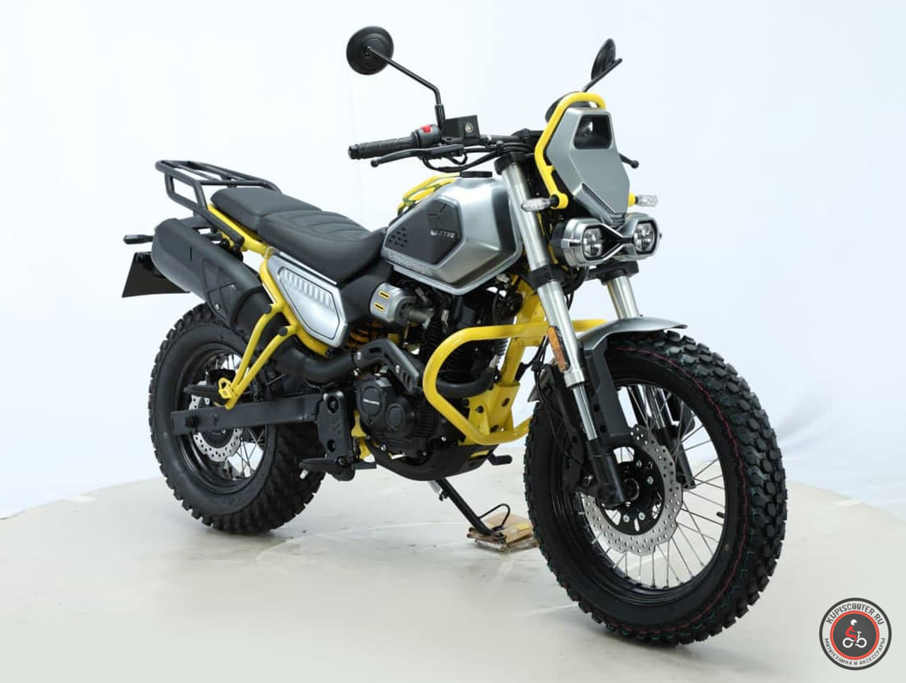 Мотоцикл Regulmoto Wizard 230 Серебристый - Максимальная скорость: 110 км/ч