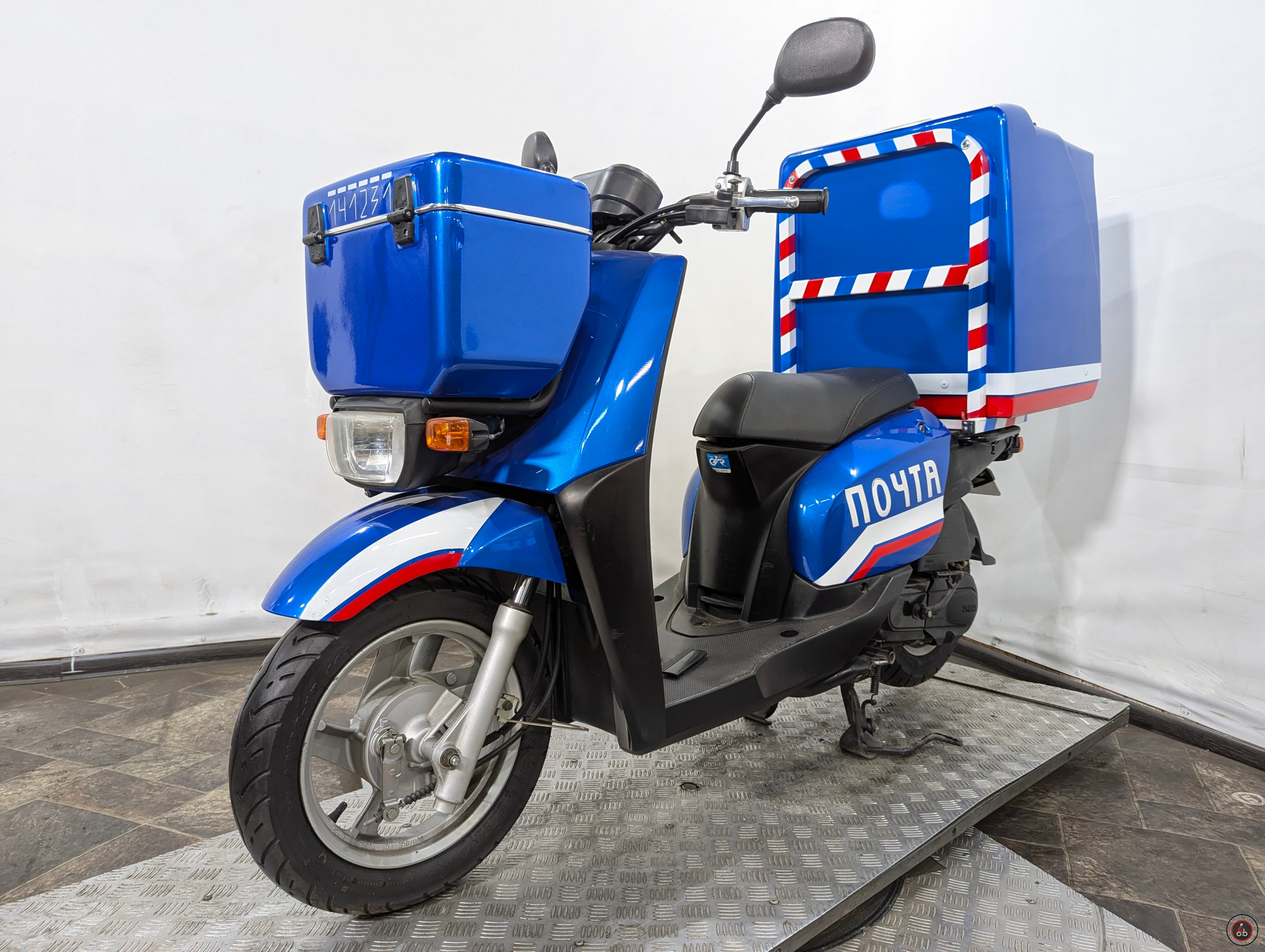 Скутер Yamaha Gear FI UA06J