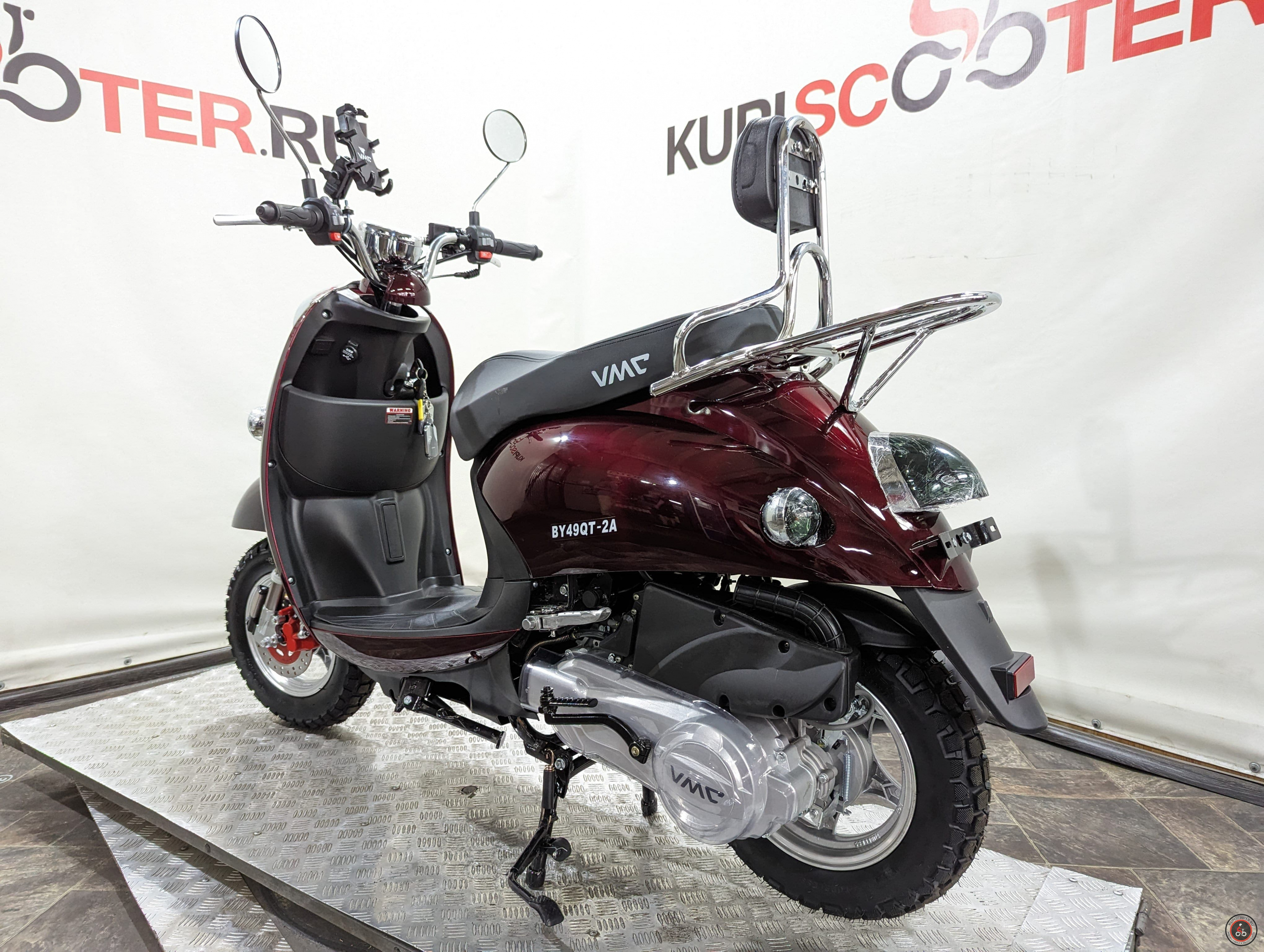 Скутер VMC (Vento) Retro (49/150cc) Красный (БЕЗ КОФРА) - Емкость топливного бака: 5 л.