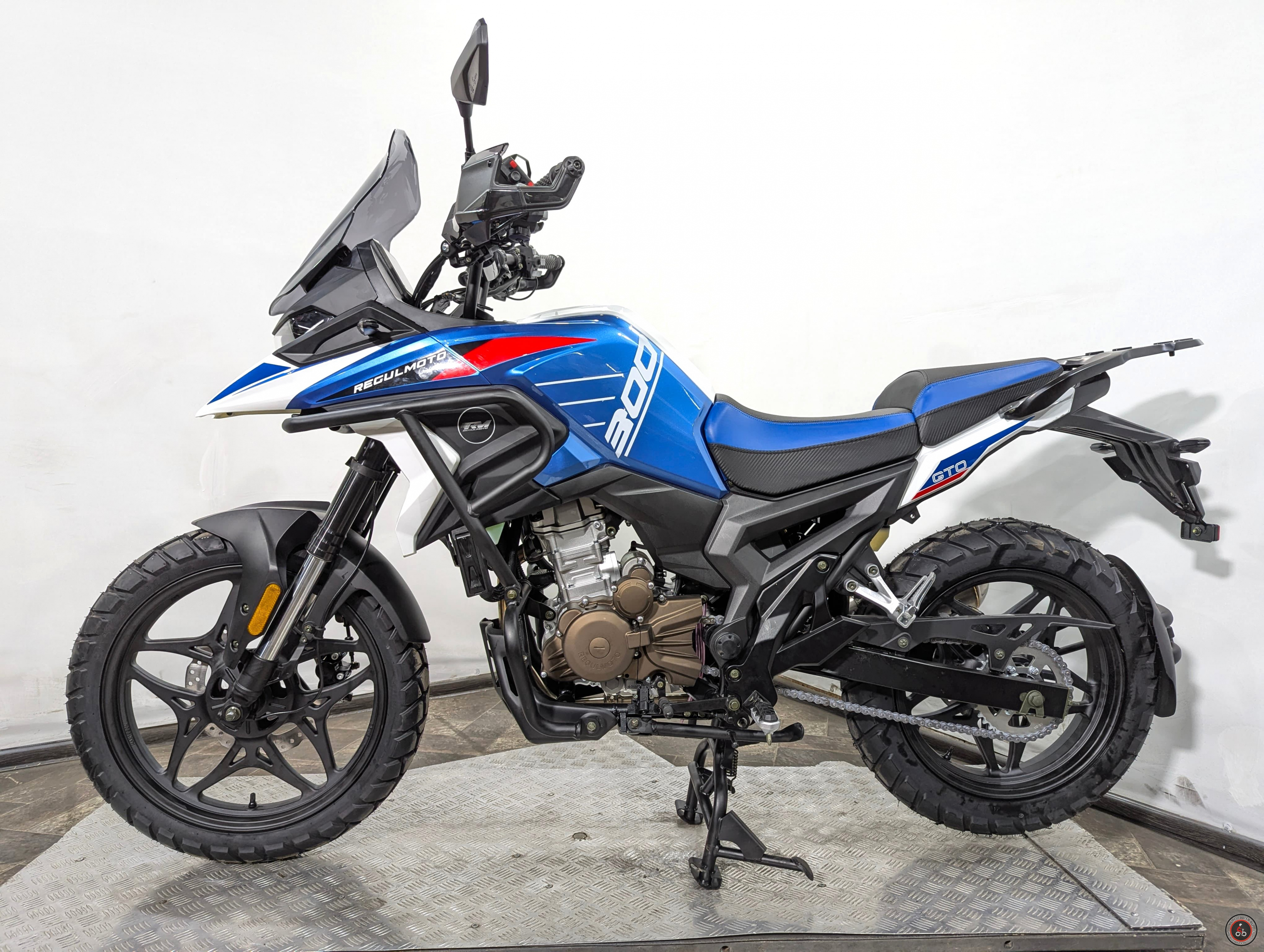 Мотоцикл Regulmoto GTO 300 NB - Количество цилиндров: 1